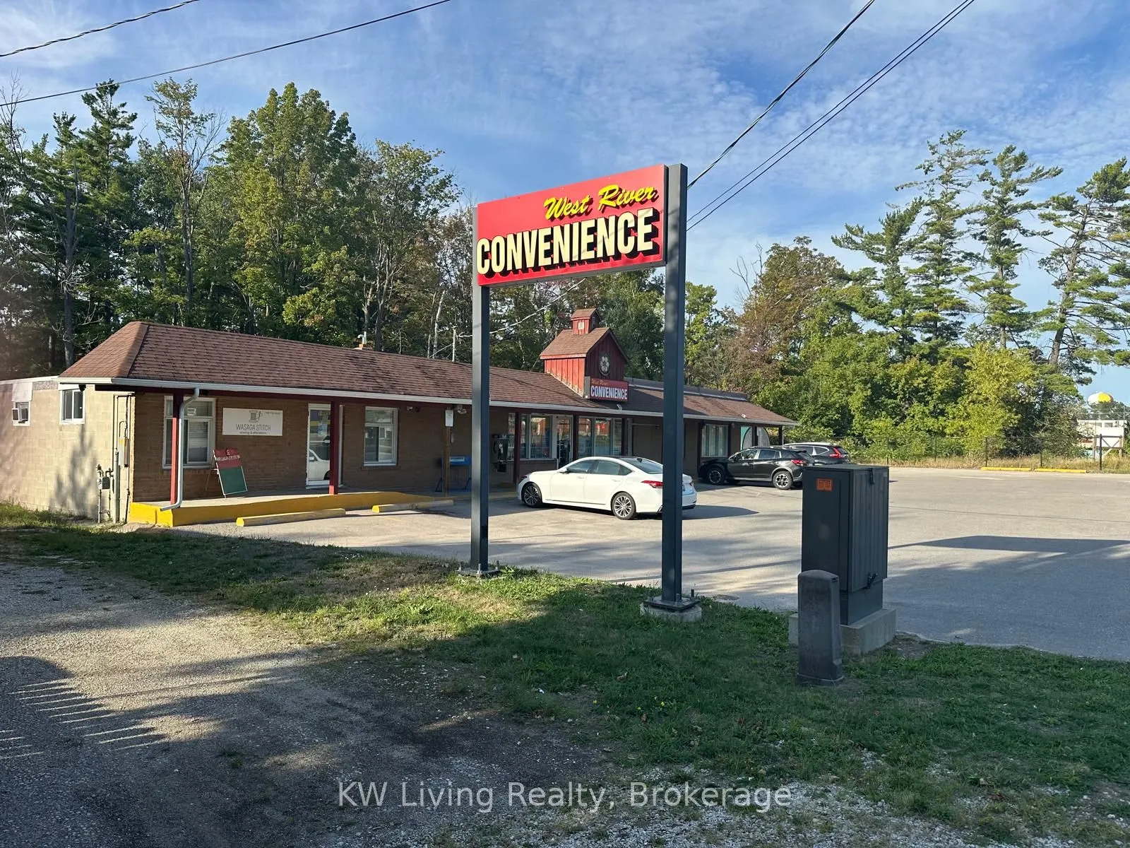 620 River Road W