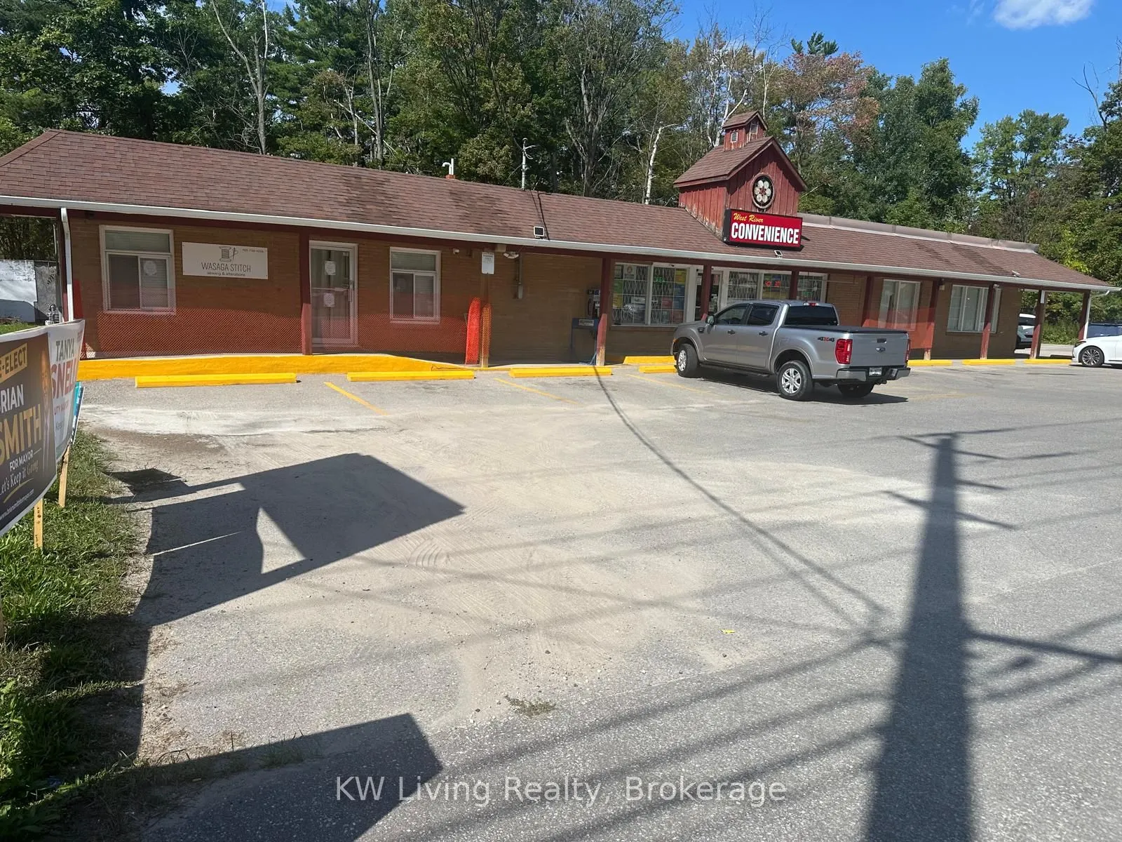 620 River Road W