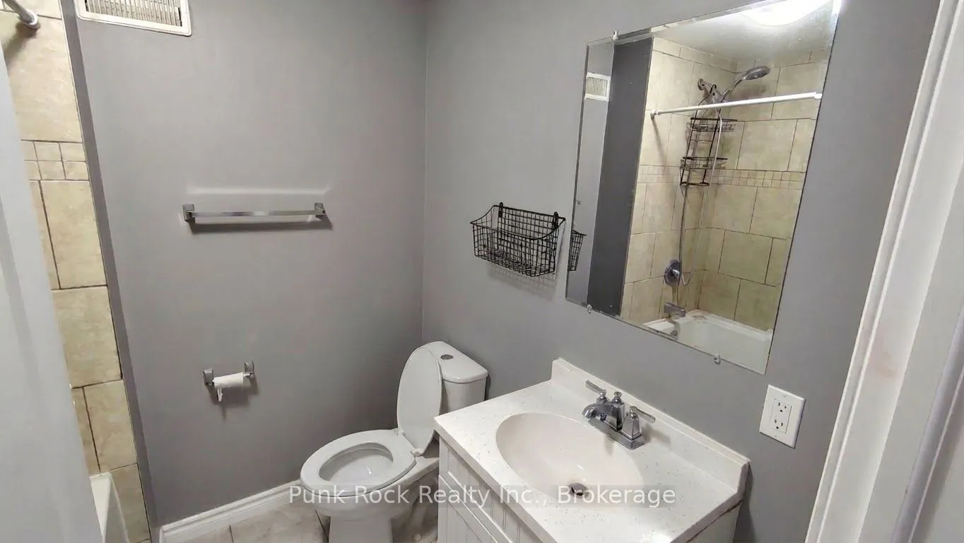 26 Cundles Road E #2 (BSMT)
