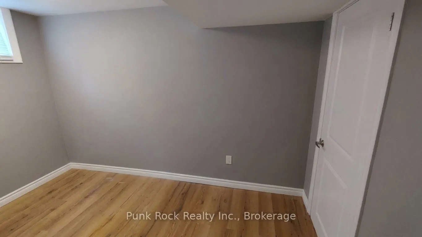 26 Cundles Road E #2 (BSMT)