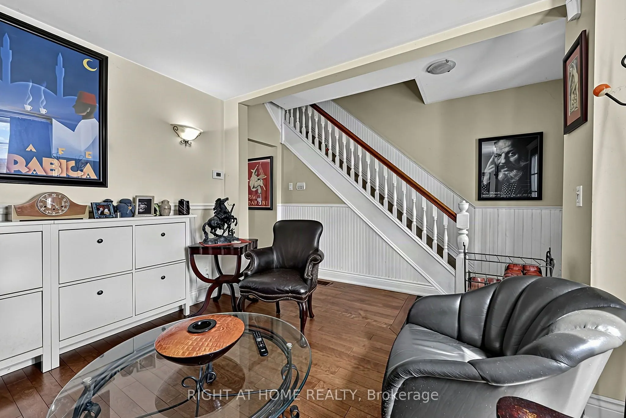 346 Bay Street