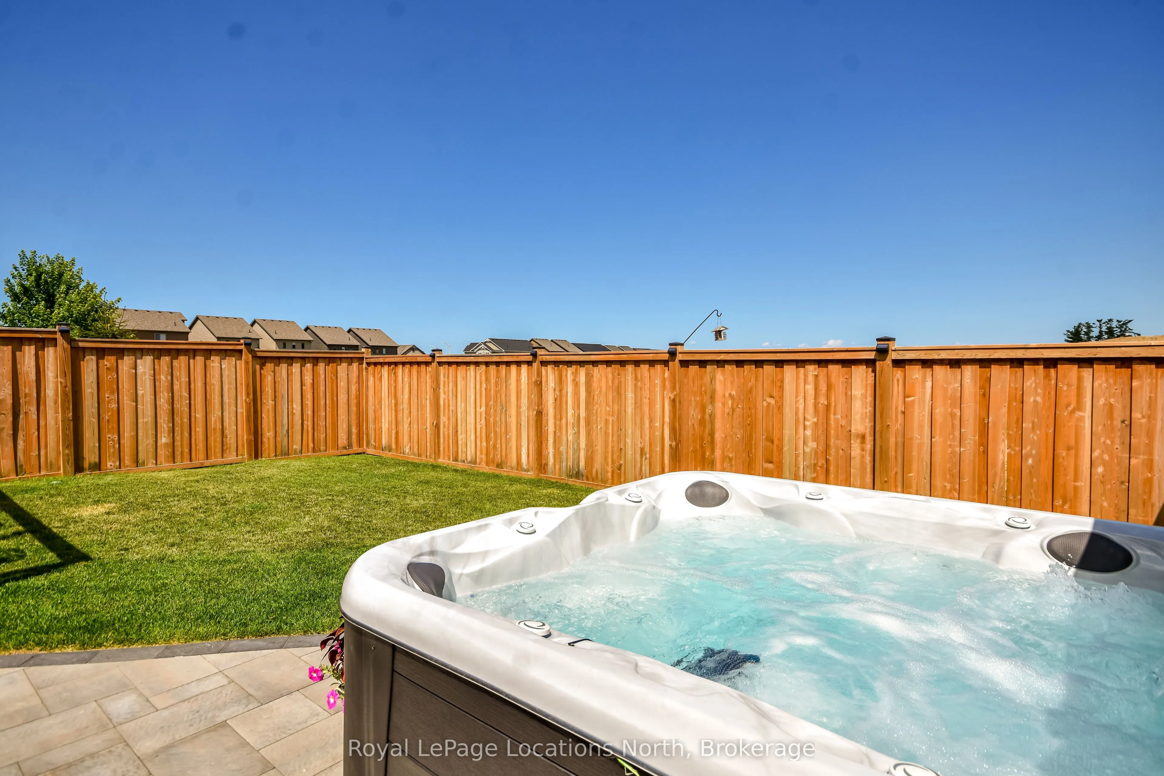 25 Maidens Crescent