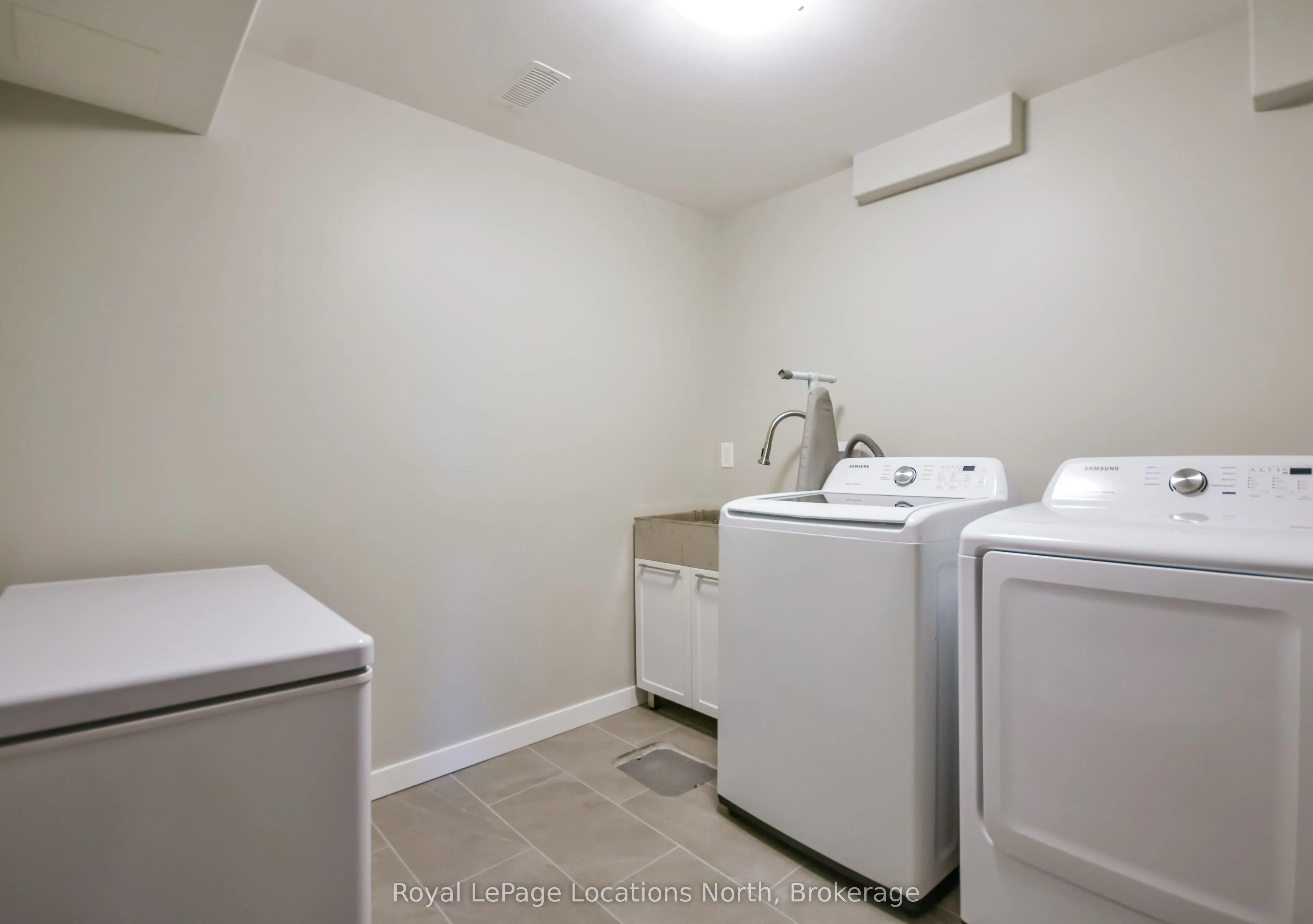 25 Maidens Crescent
