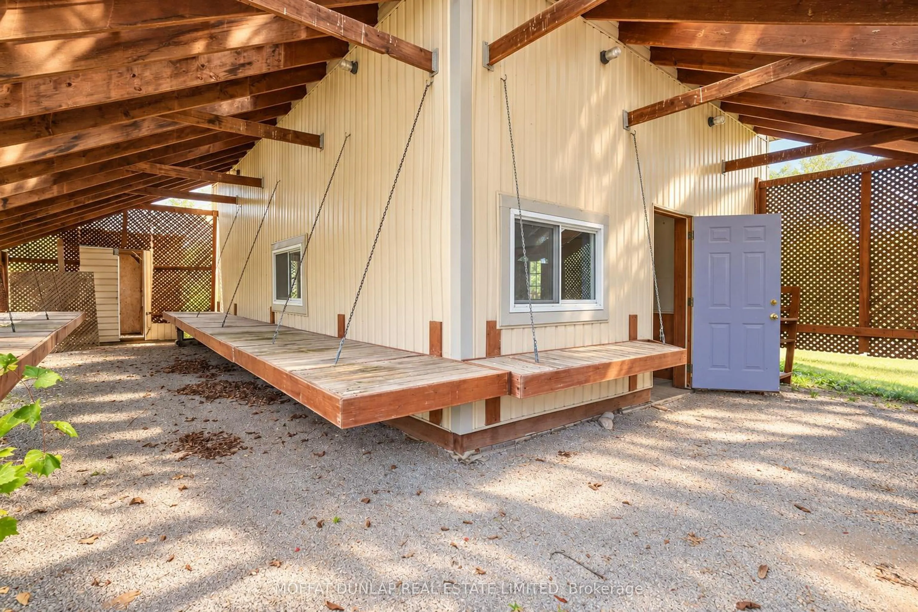 10195 Highway 12