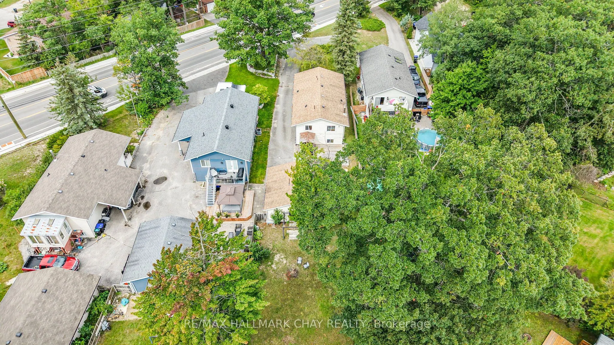 1475 River Road W