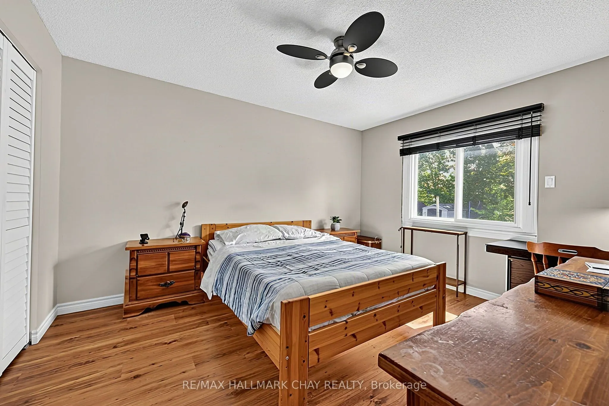 1475 River Road W