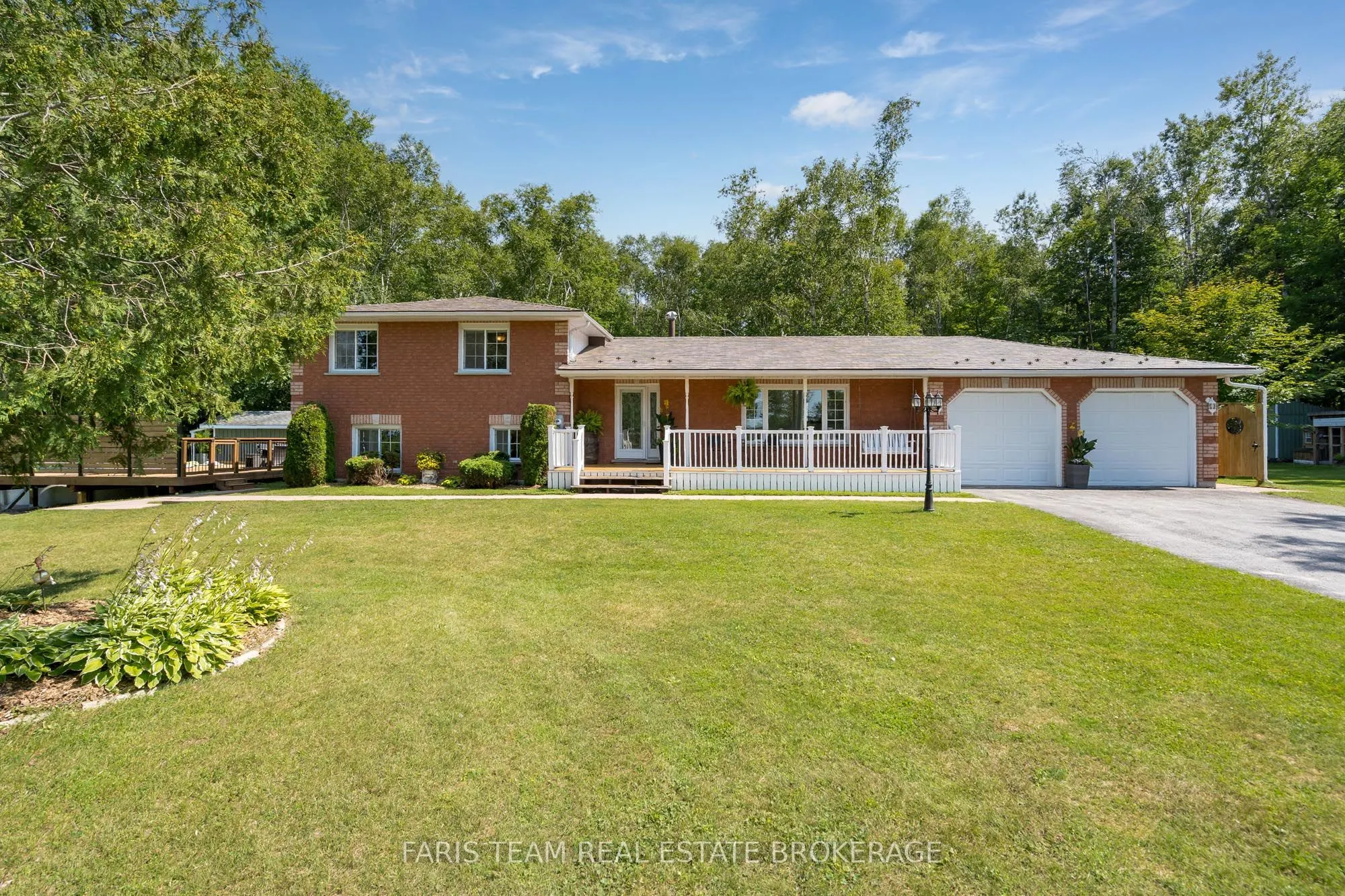 1765 Flos Road 4 W