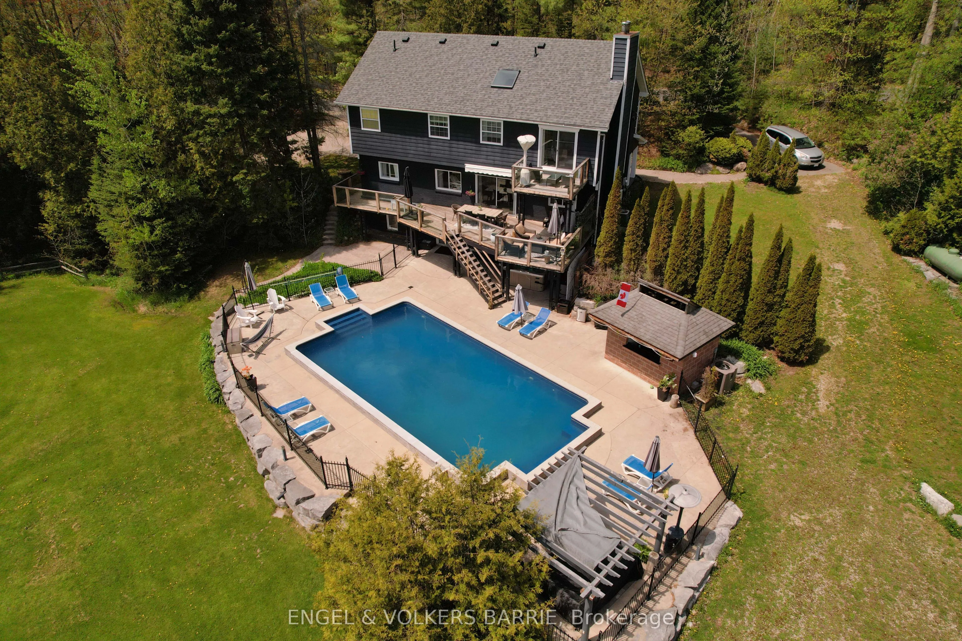 1441 Hendrie Road