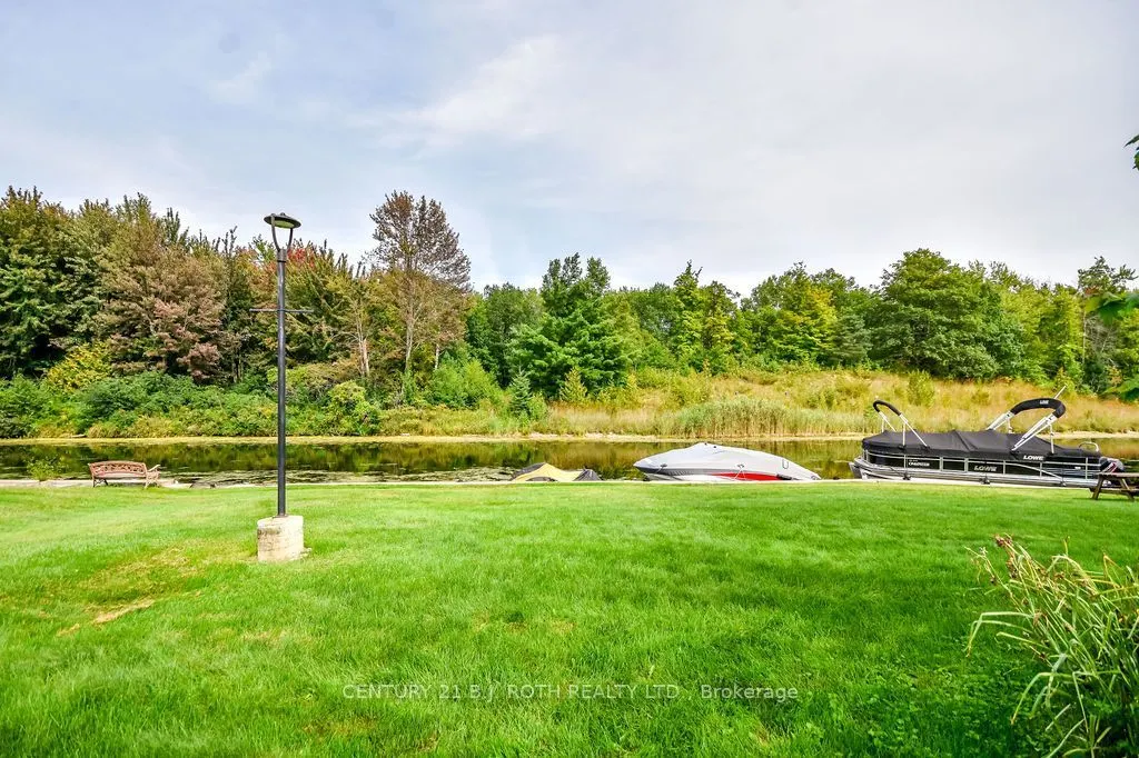 41 Laguna Parkway #15