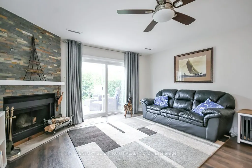 41 Laguna Parkway #15