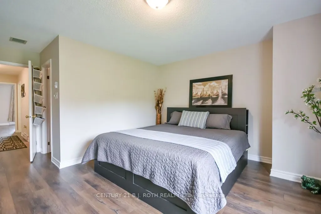 41 Laguna Parkway #15