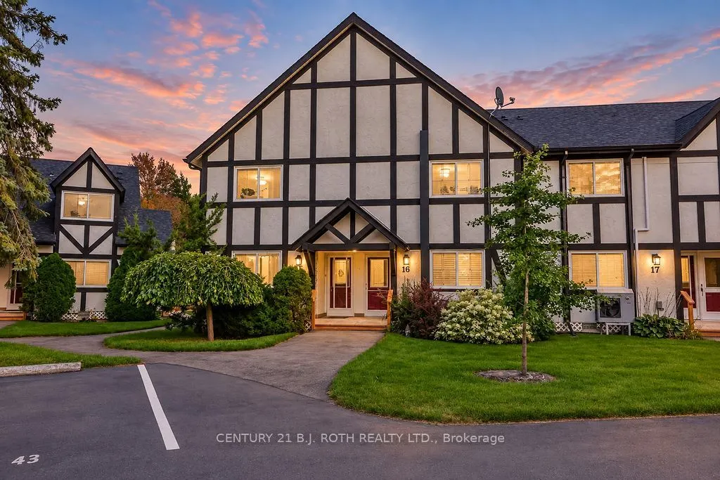 41 Laguna Parkway #15