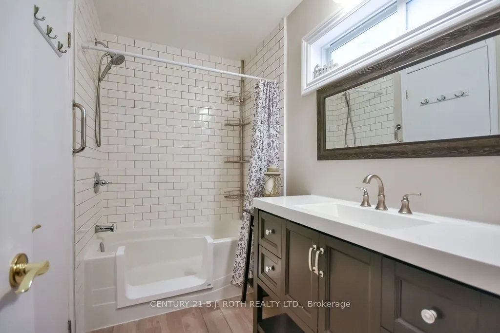 41 Laguna Parkway #15