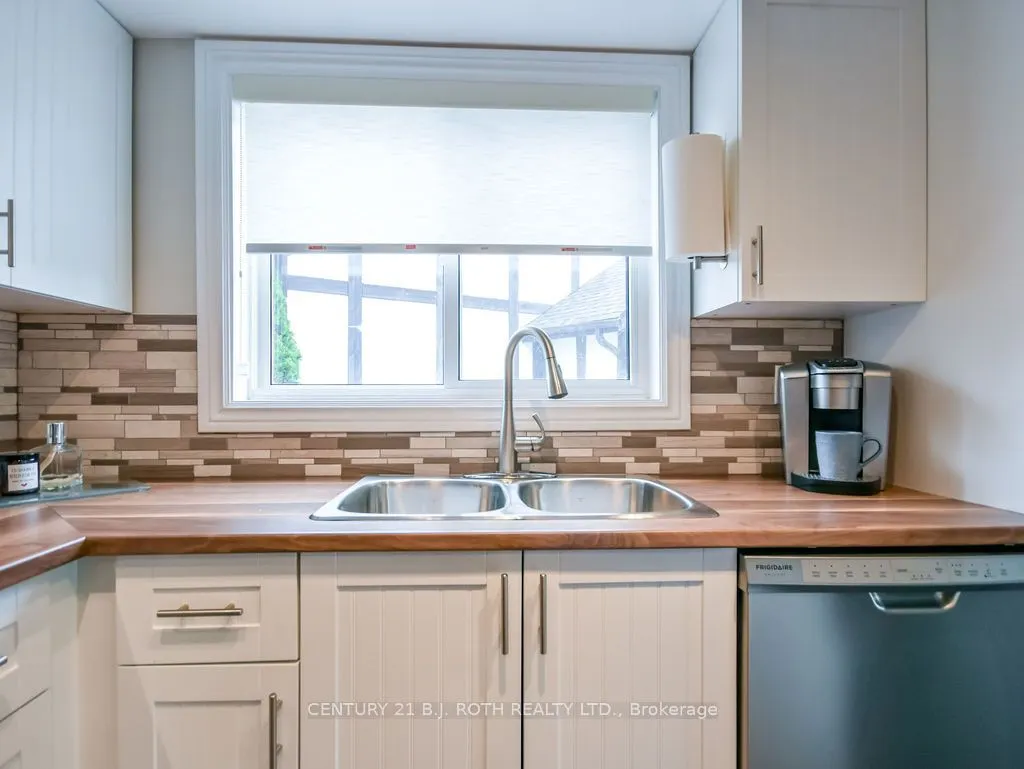 41 Laguna Parkway #15