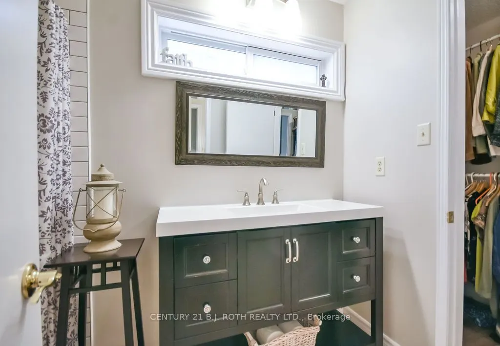 41 Laguna Parkway #15