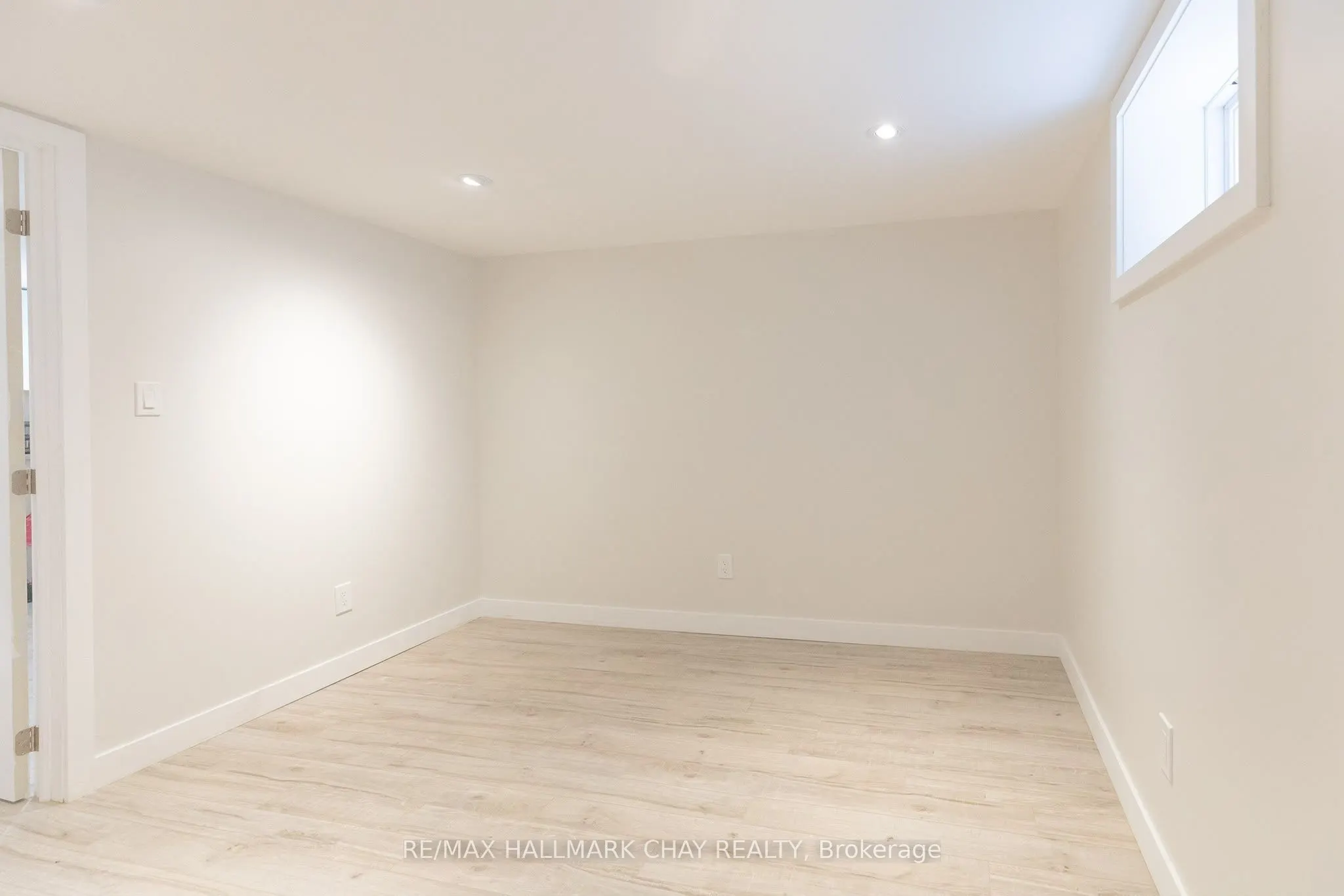 137 Clapperton Street