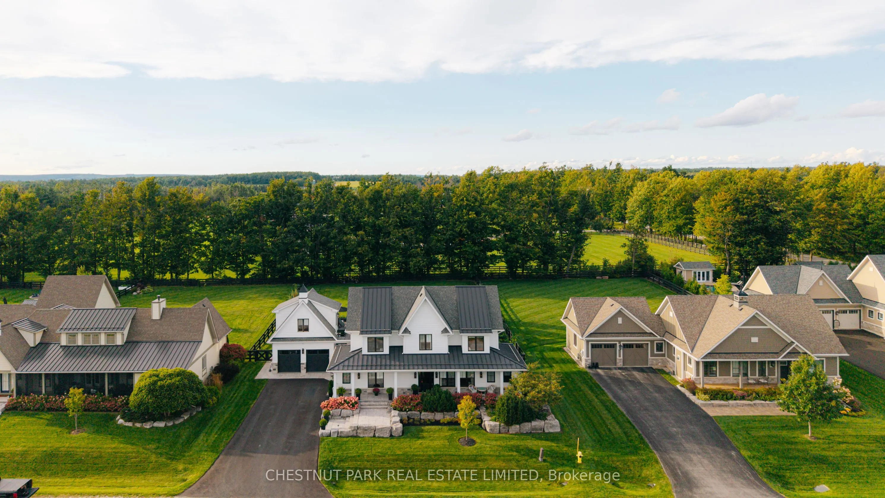 6 Georgian Grande Drive