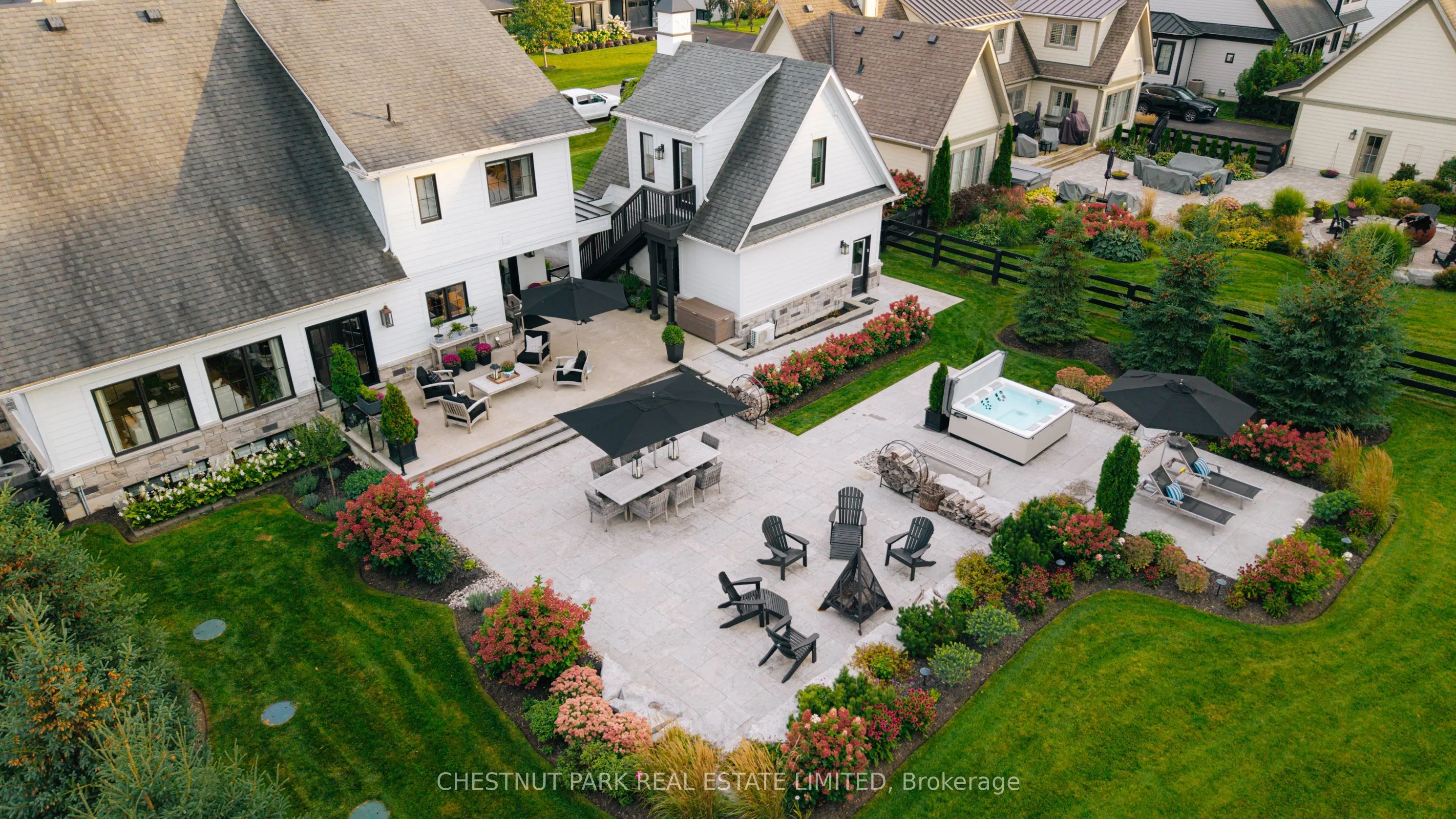 6 Georgian Grande Drive