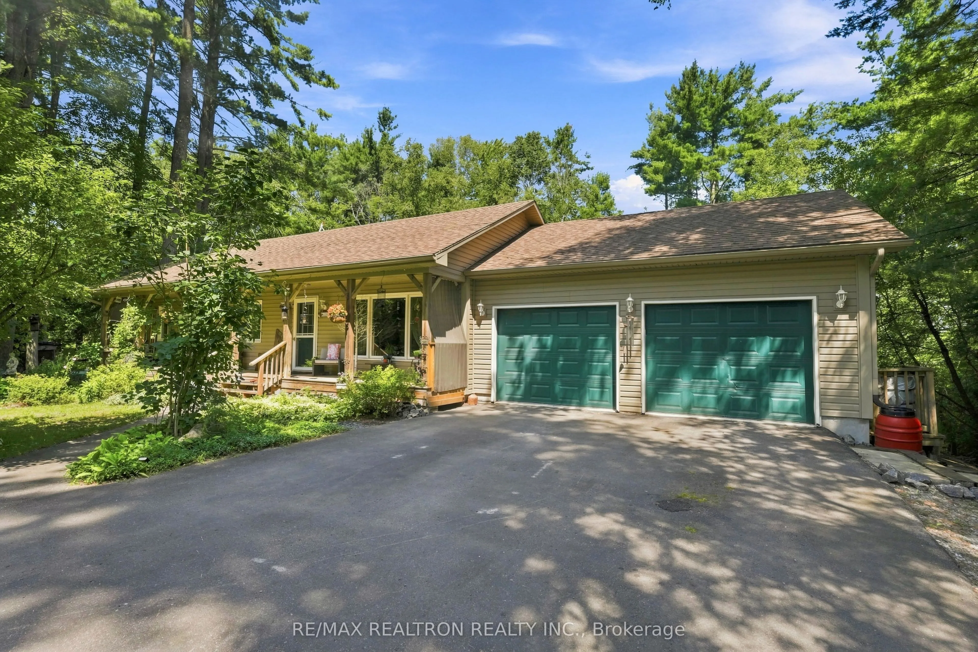 3485 Brennan Line