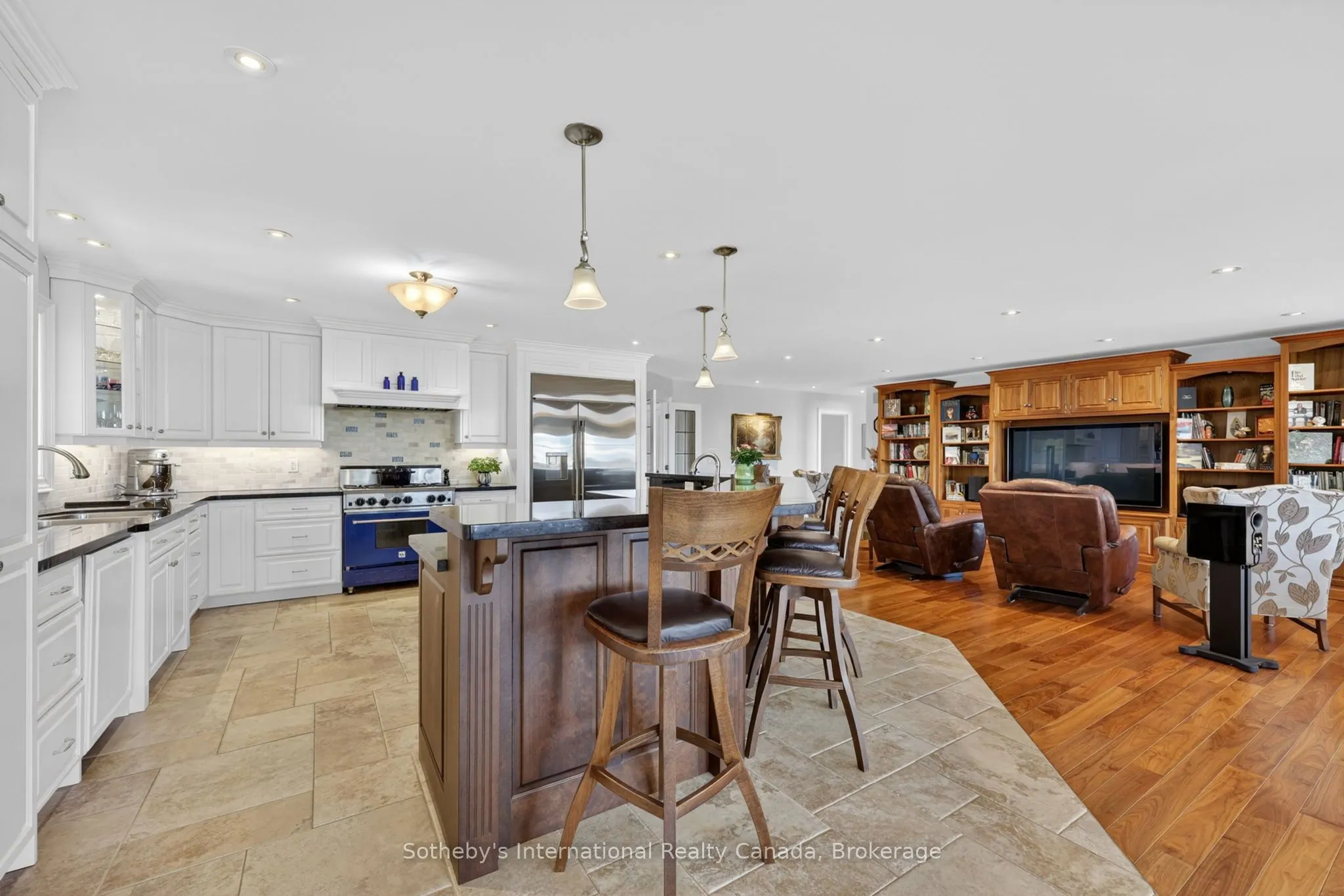 1036 River Road E