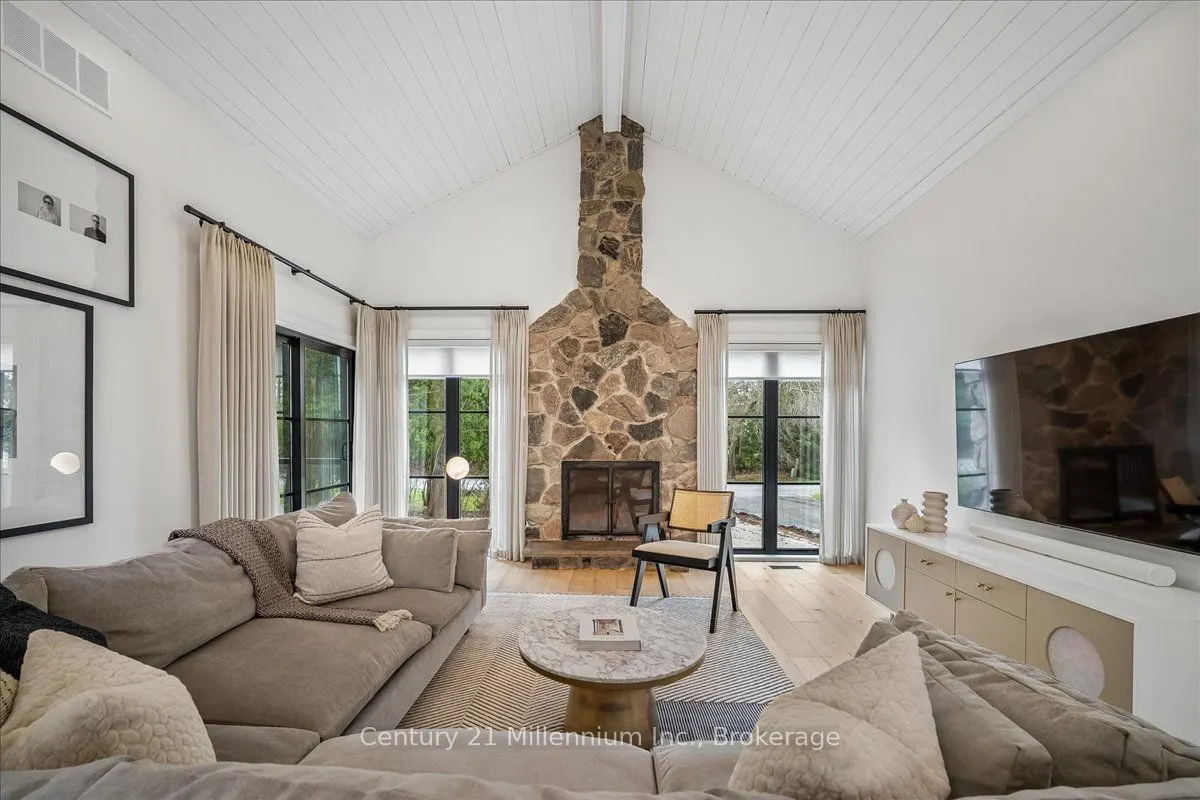 33 Slalom Gate Road