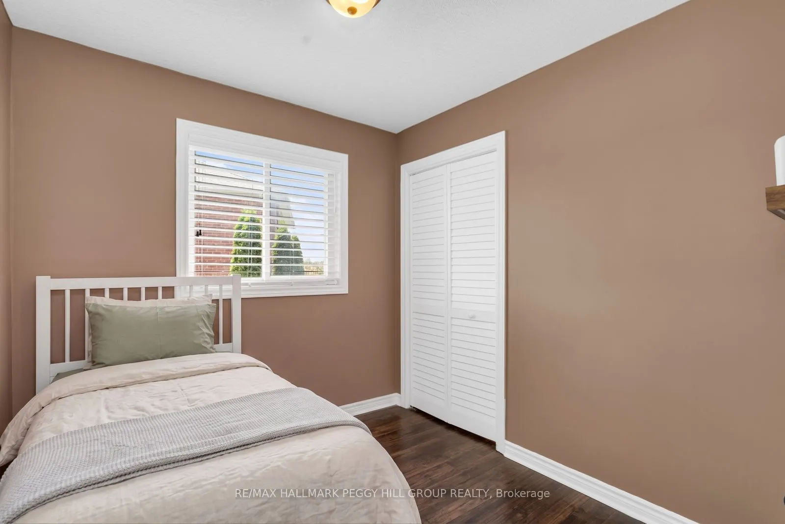52 Summerset Drive