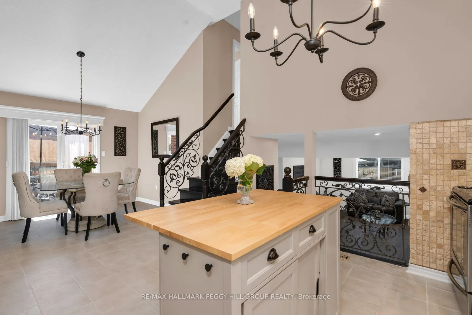 52 Summerset Drive