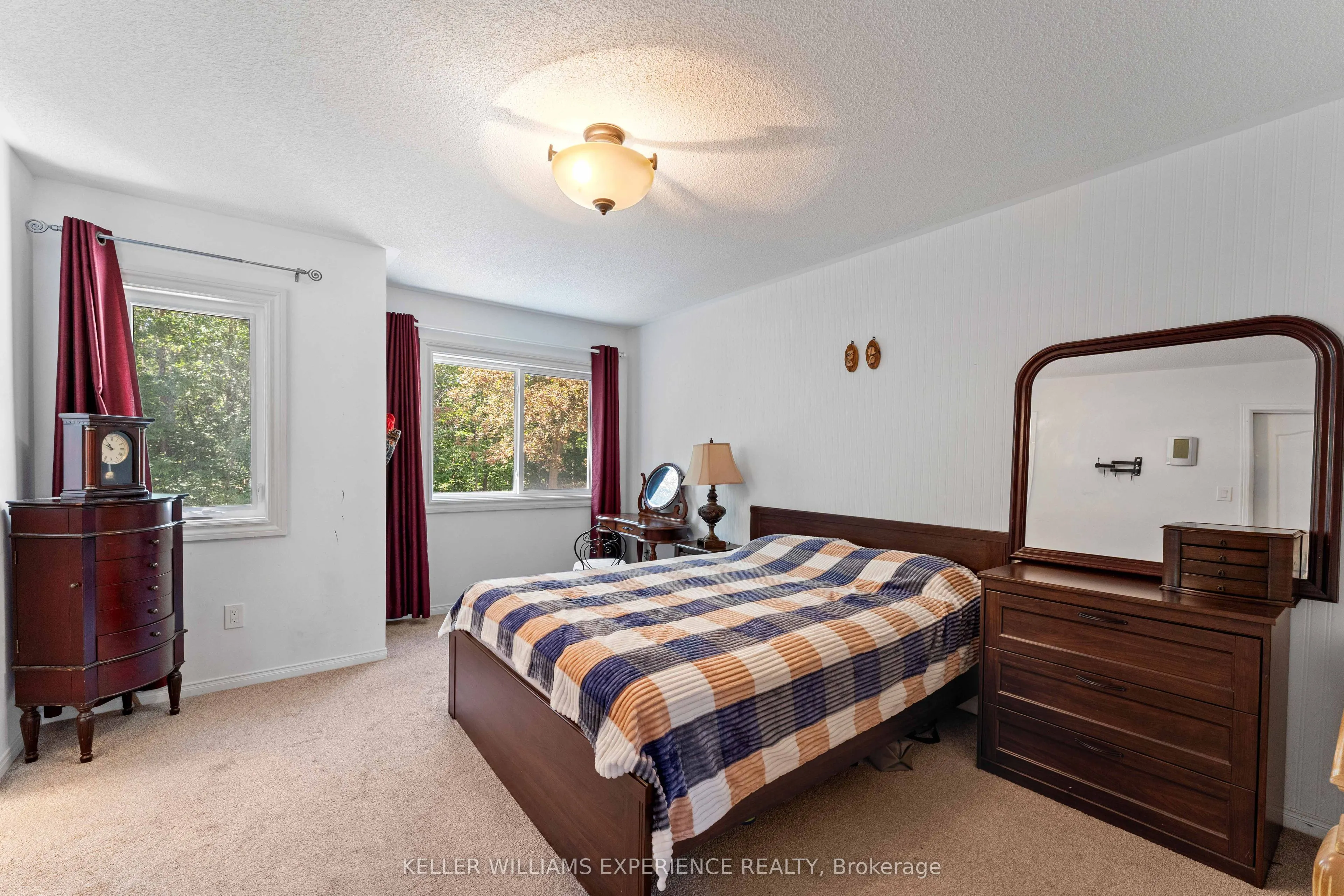 250 Ferndale Drive S
