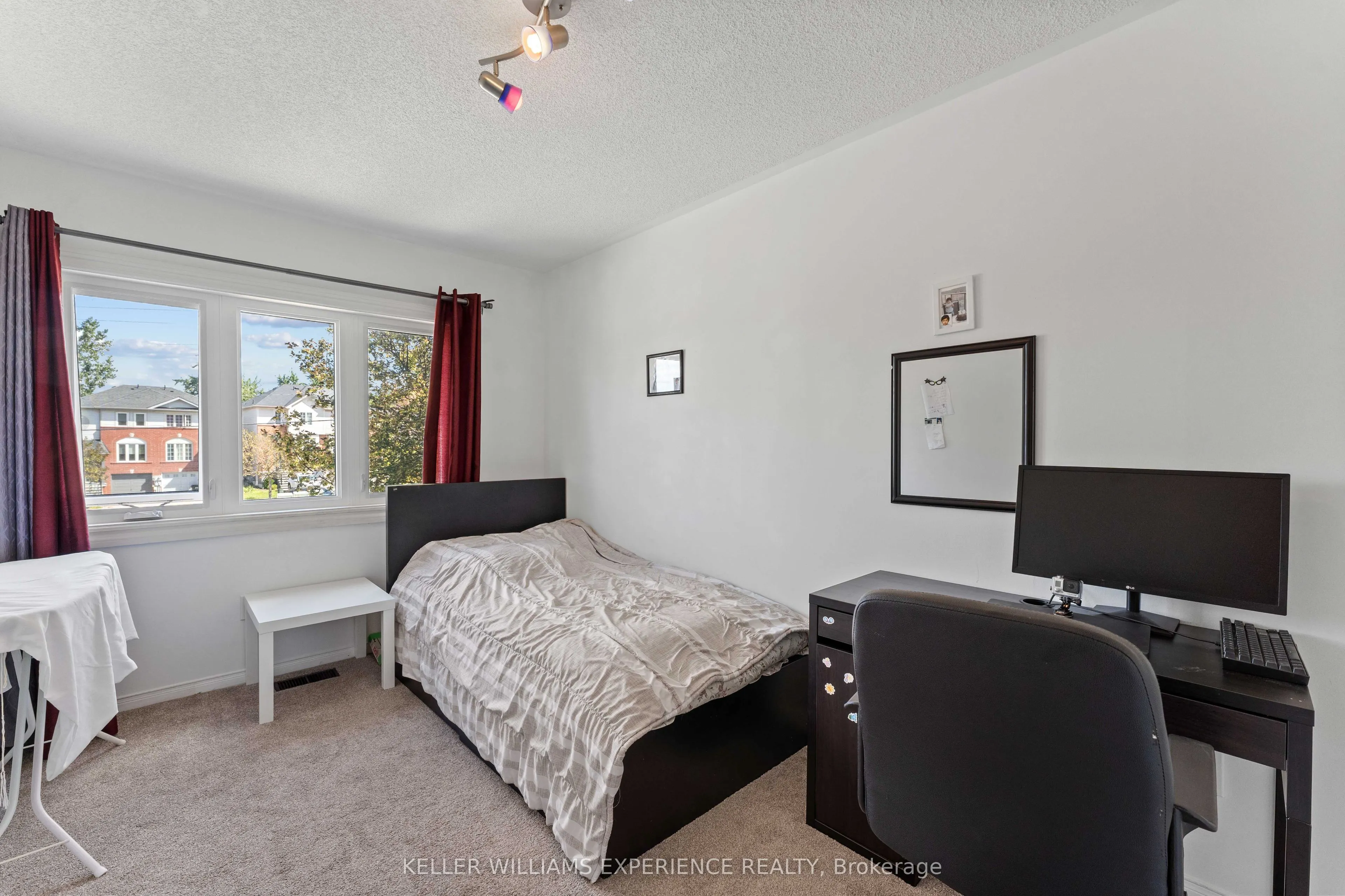 250 Ferndale Drive S