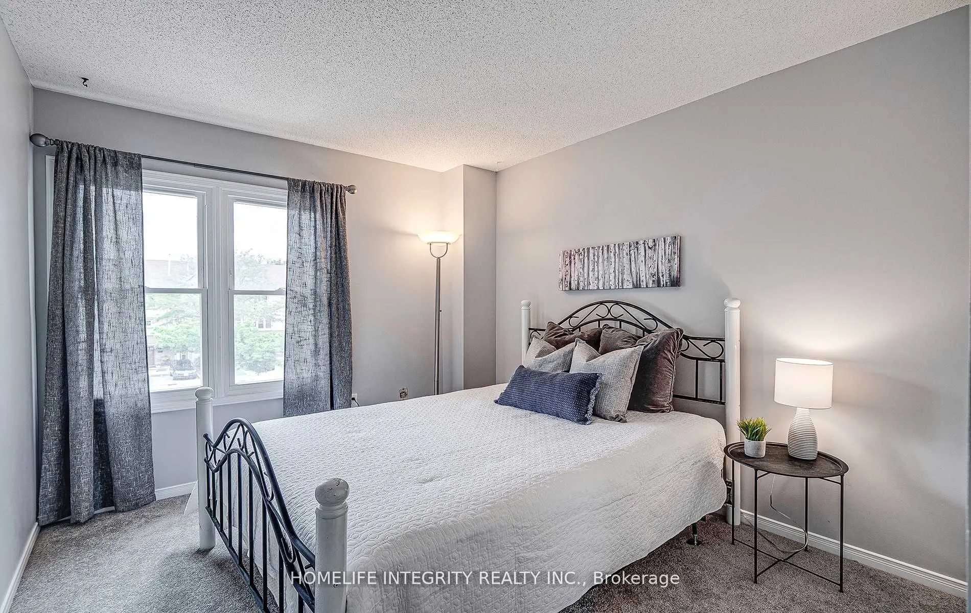 119 D'ambrosio Drive #27
