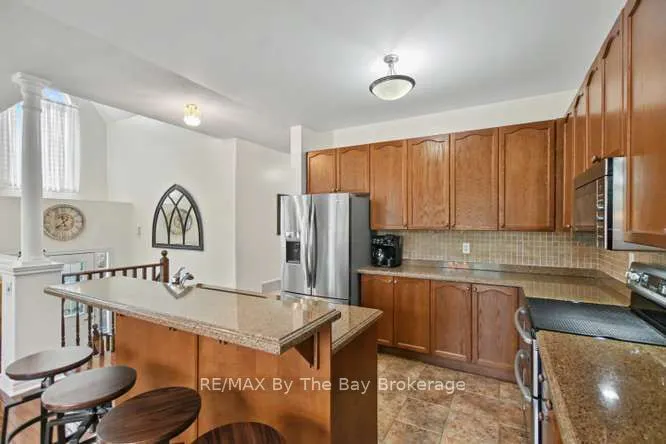 90 Meadowlark Boulevard