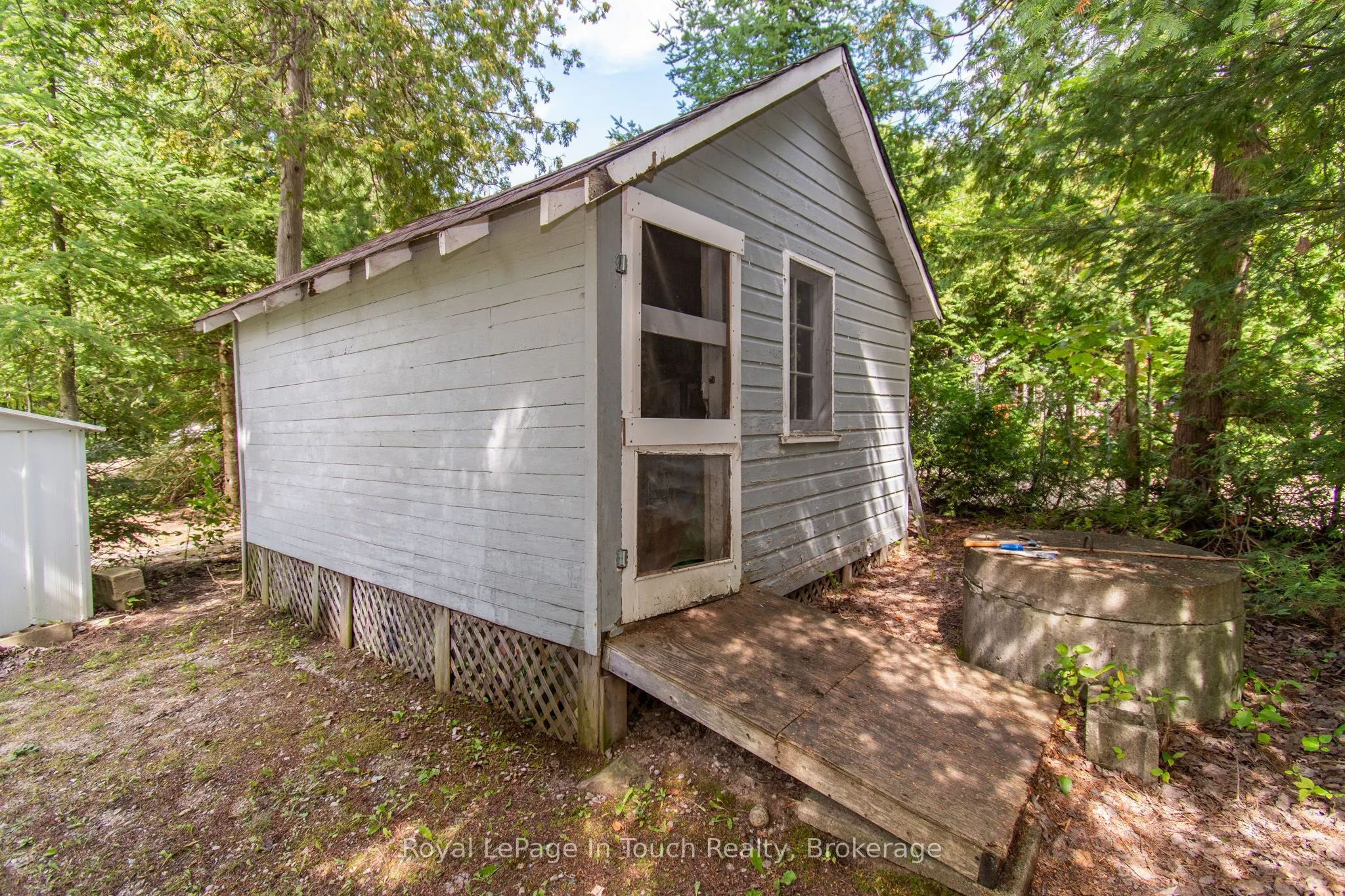 10 Pilon Road