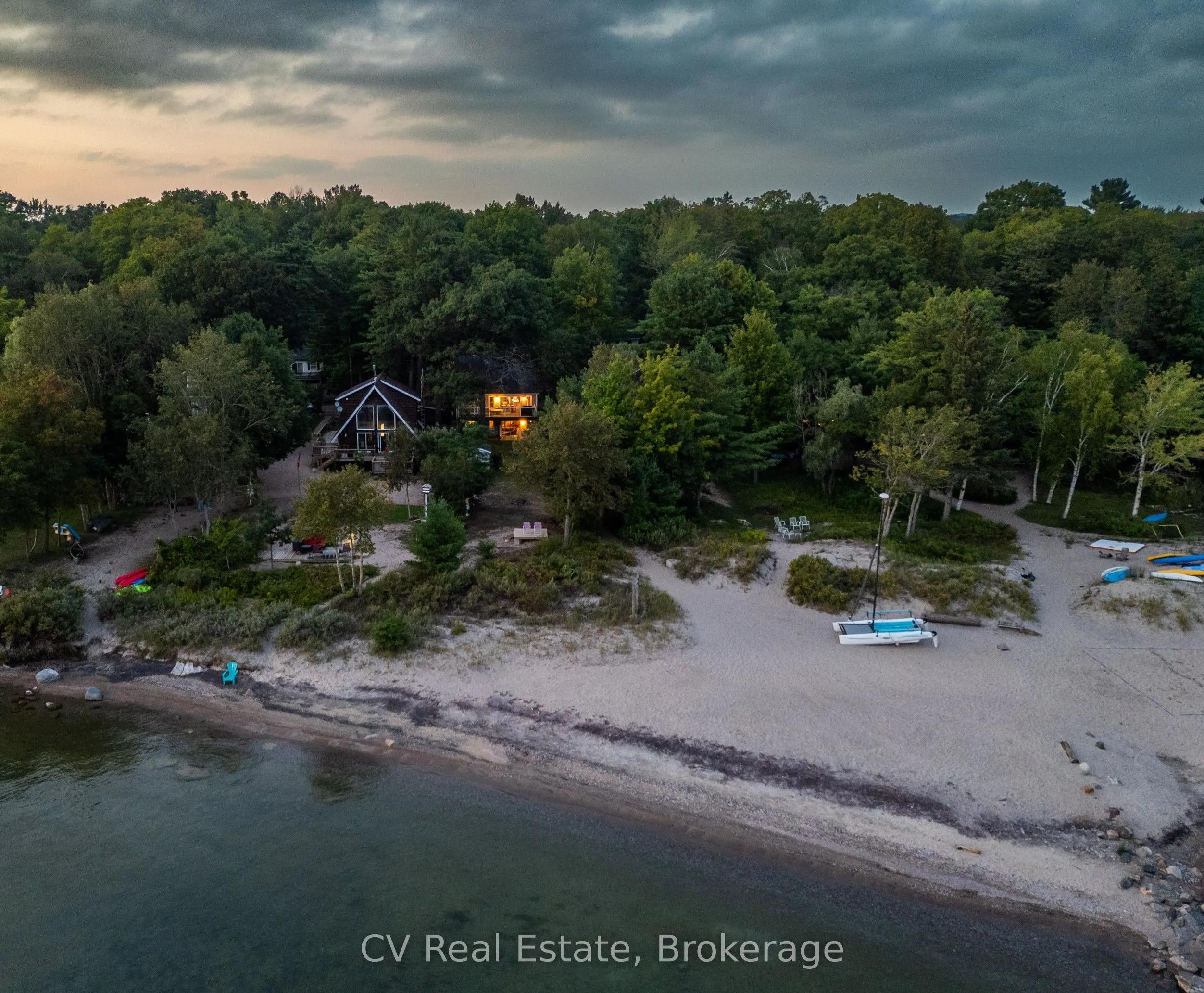 64 Wahnekewening Drive