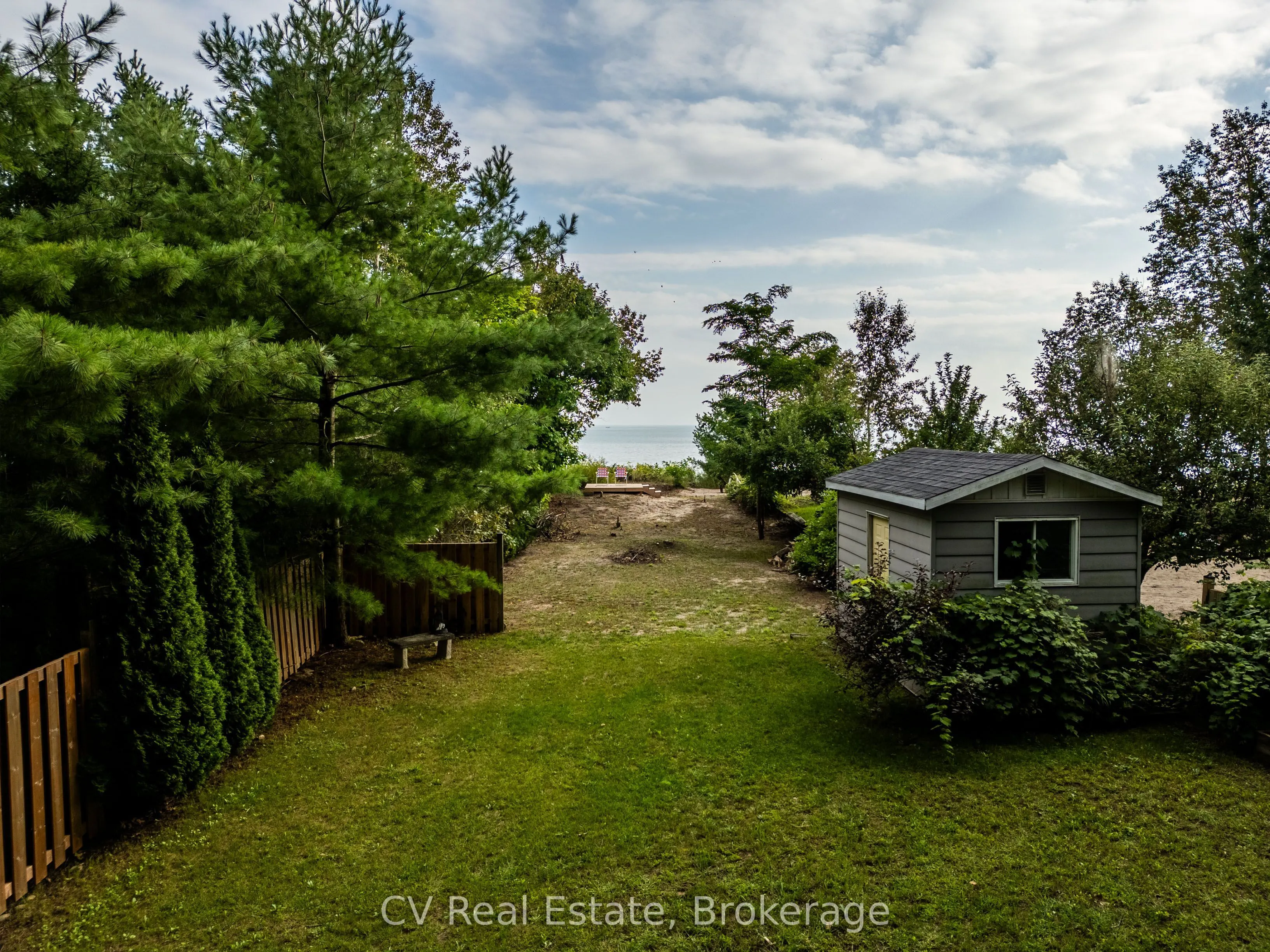 64 Wahnekewening Drive