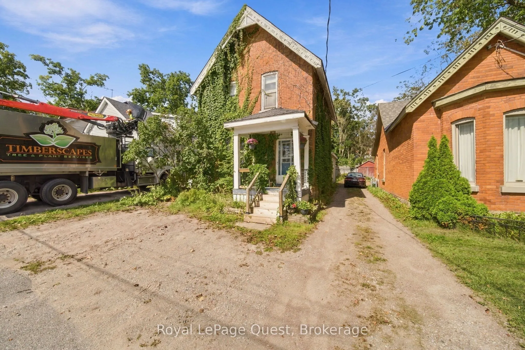 148 Coldwater Road W