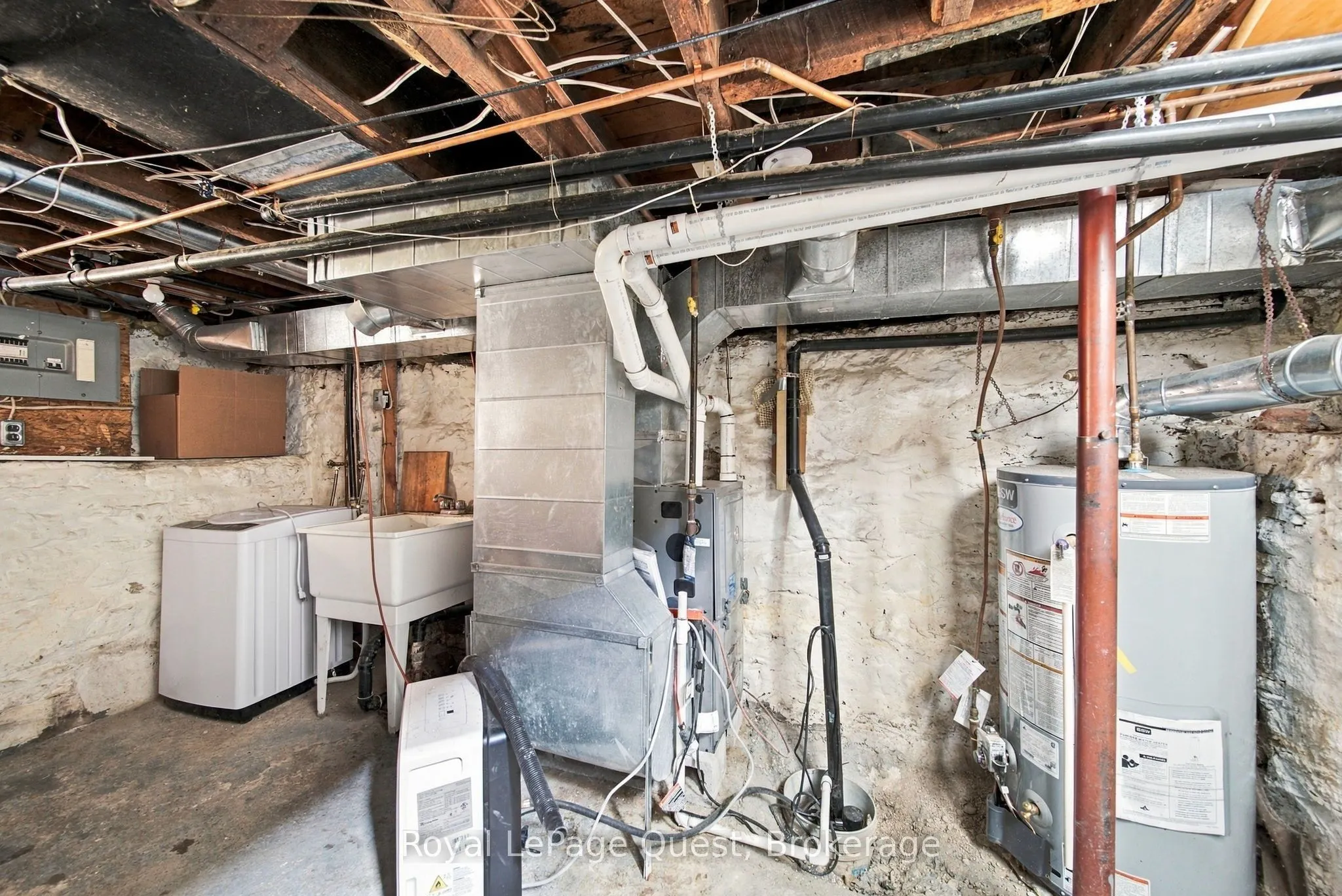 148 Coldwater Road W
