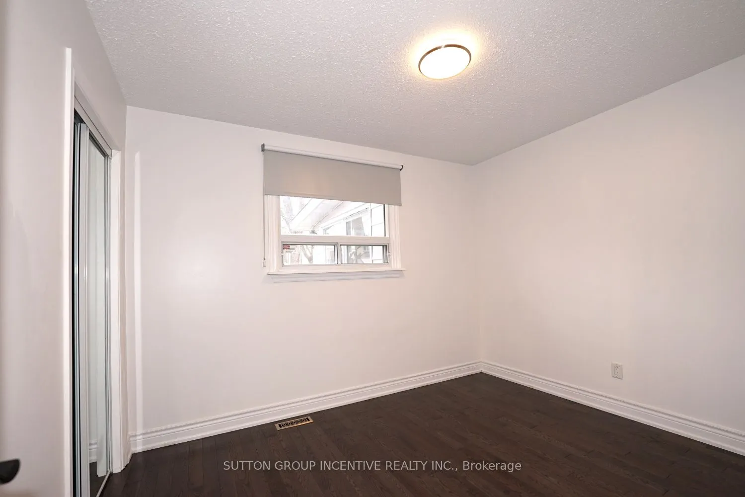 7 HURON Street