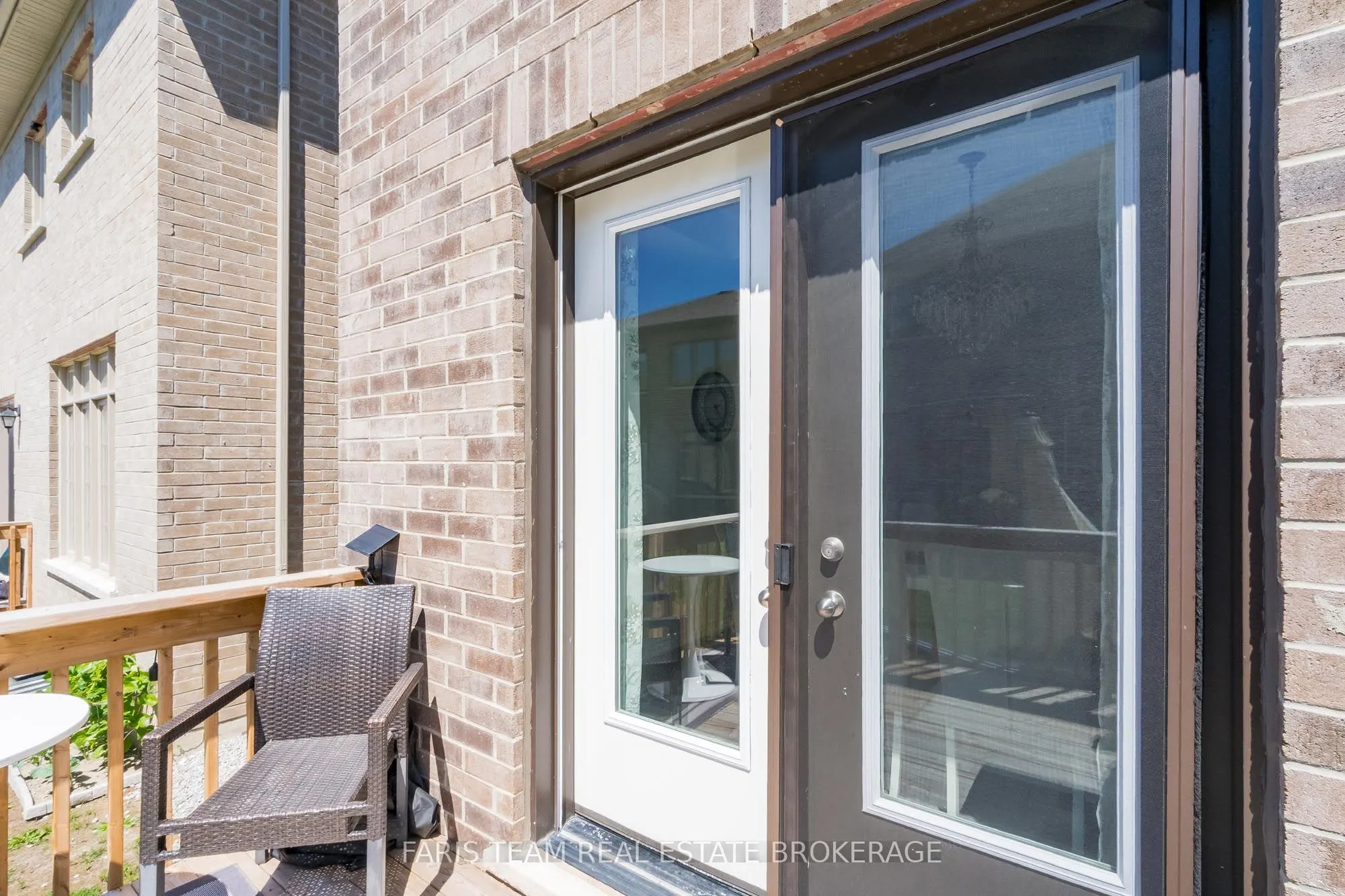24 Sassafras Road