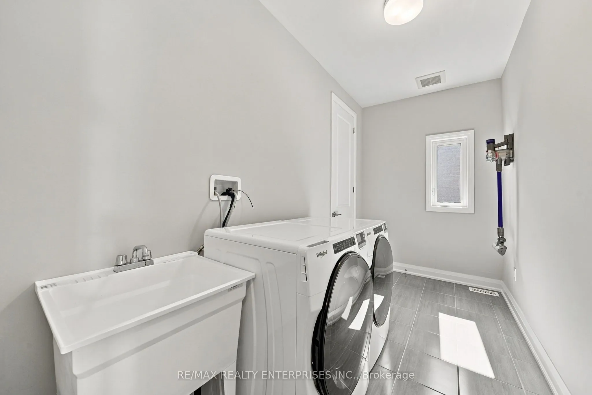 35 Sweet Cicely Street