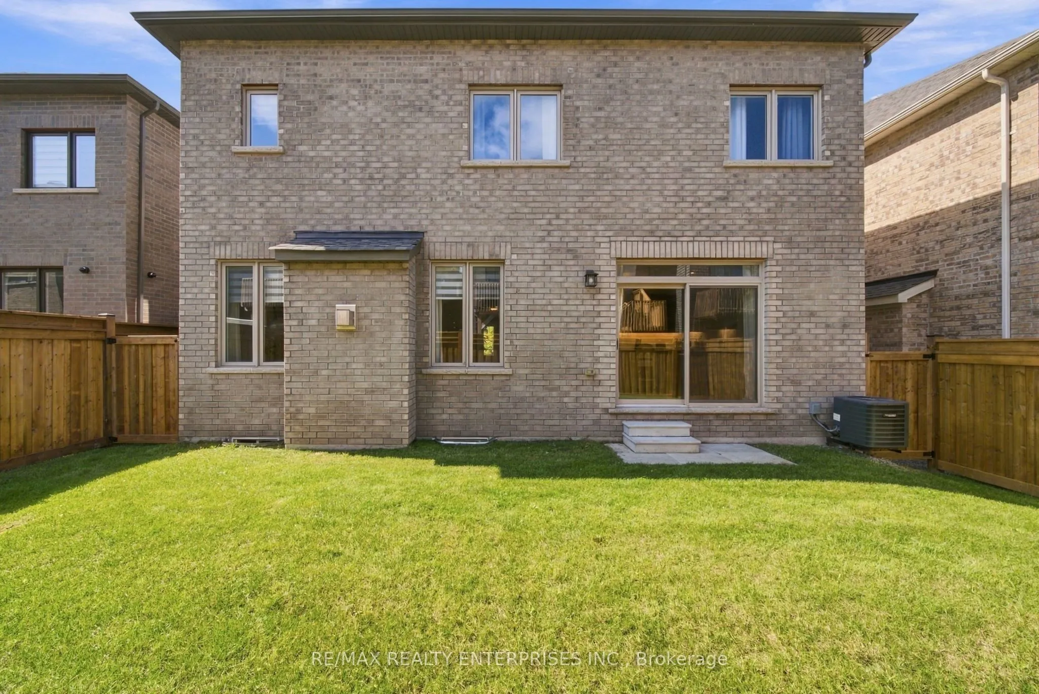 35 Sweet Cicely Street