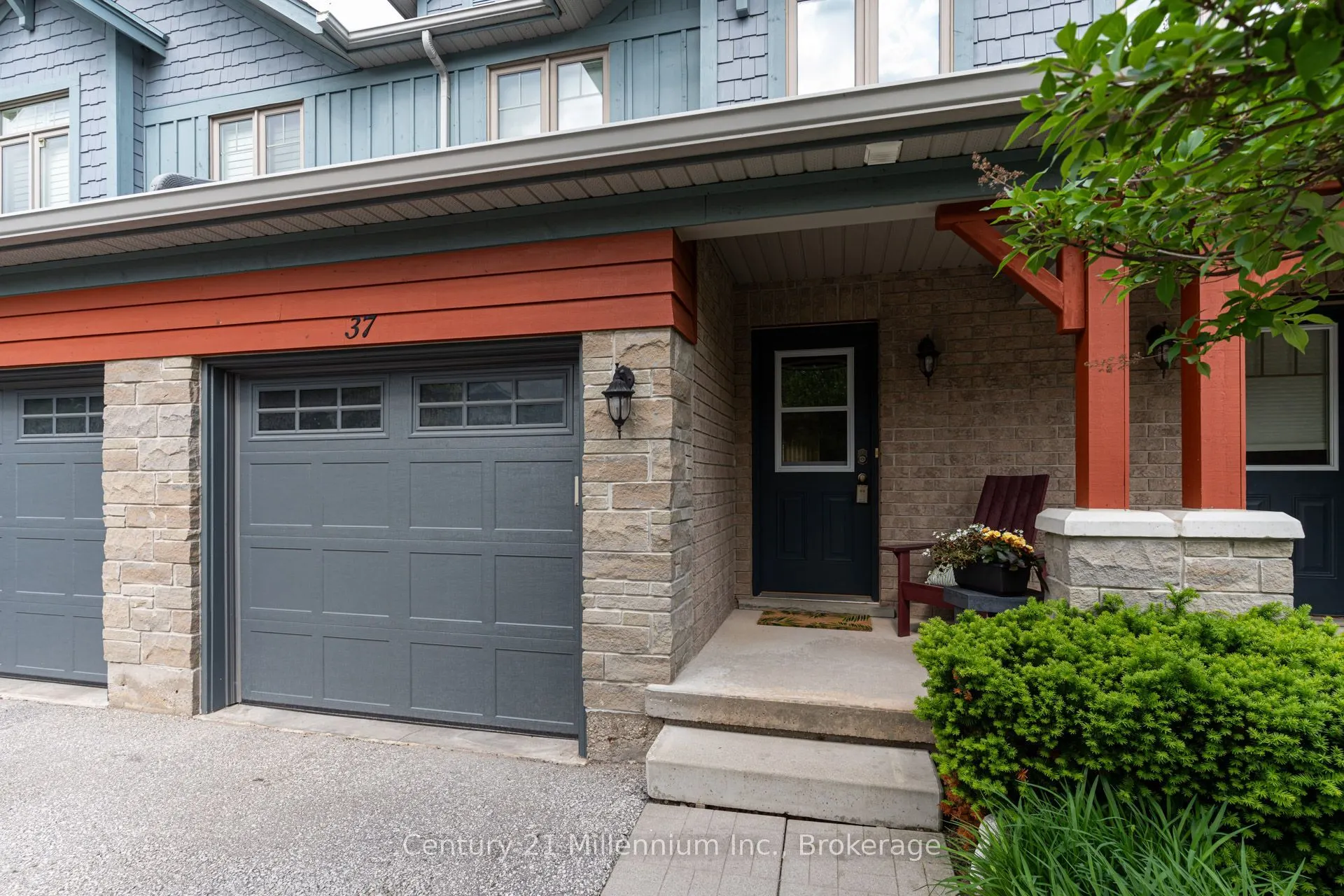 37 Silver Glen Boulevard #37