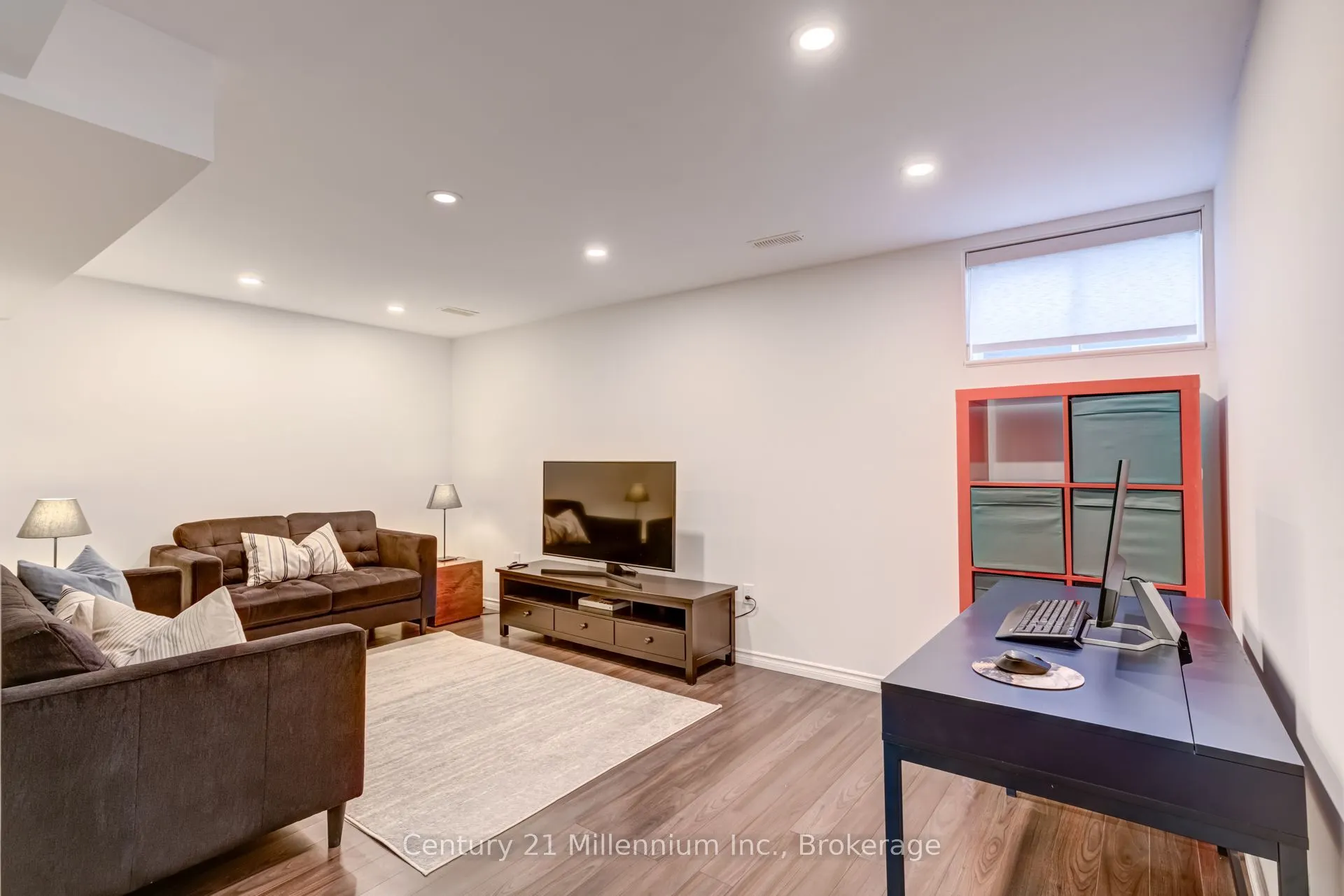 37 Silver Glen Boulevard #37