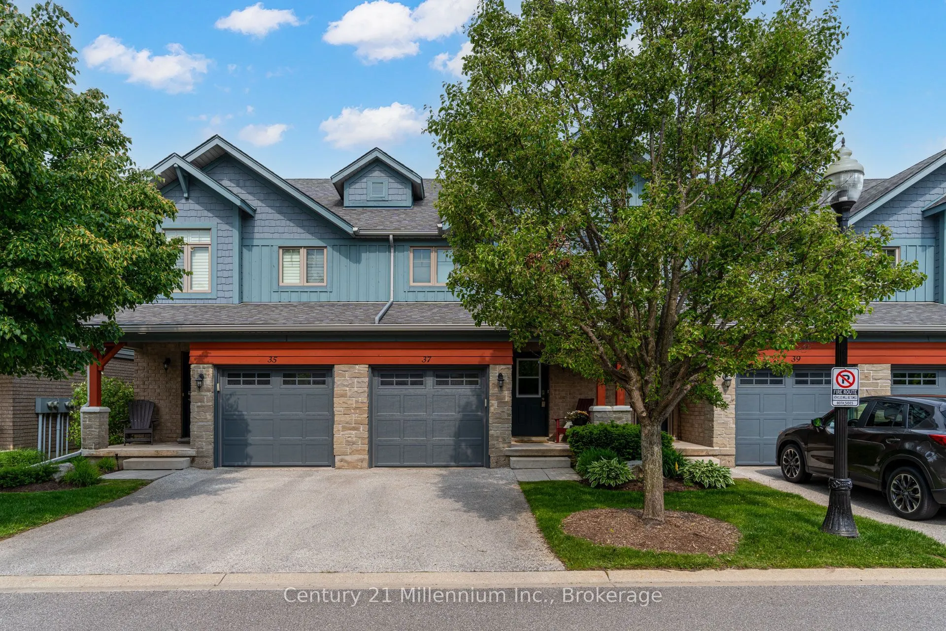37 Silver Glen Boulevard #37
