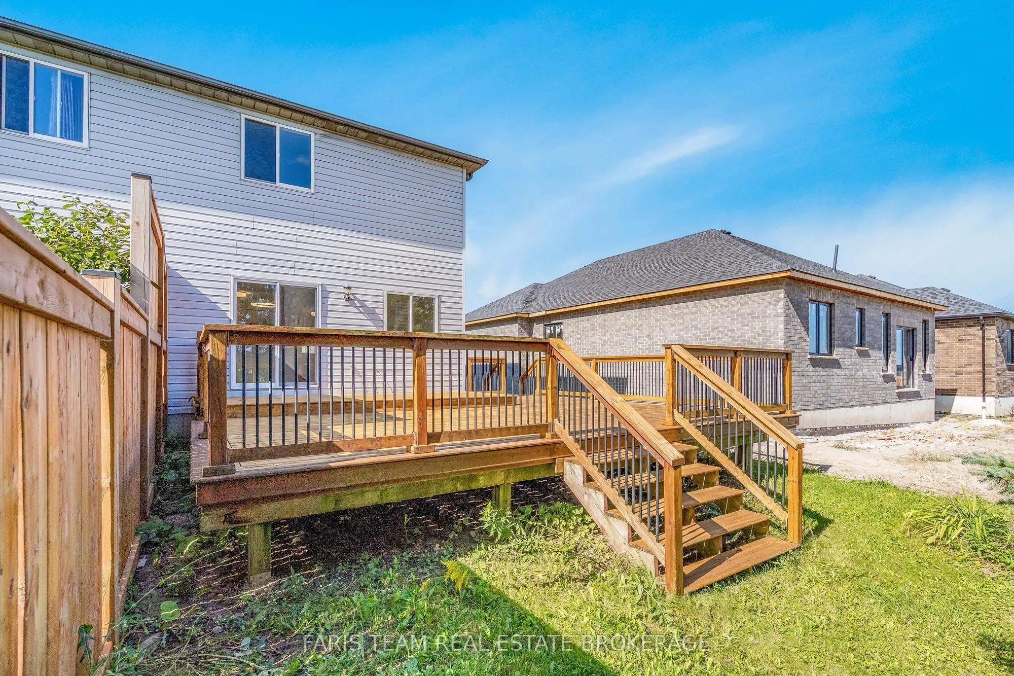 152 Ritchie Crescent