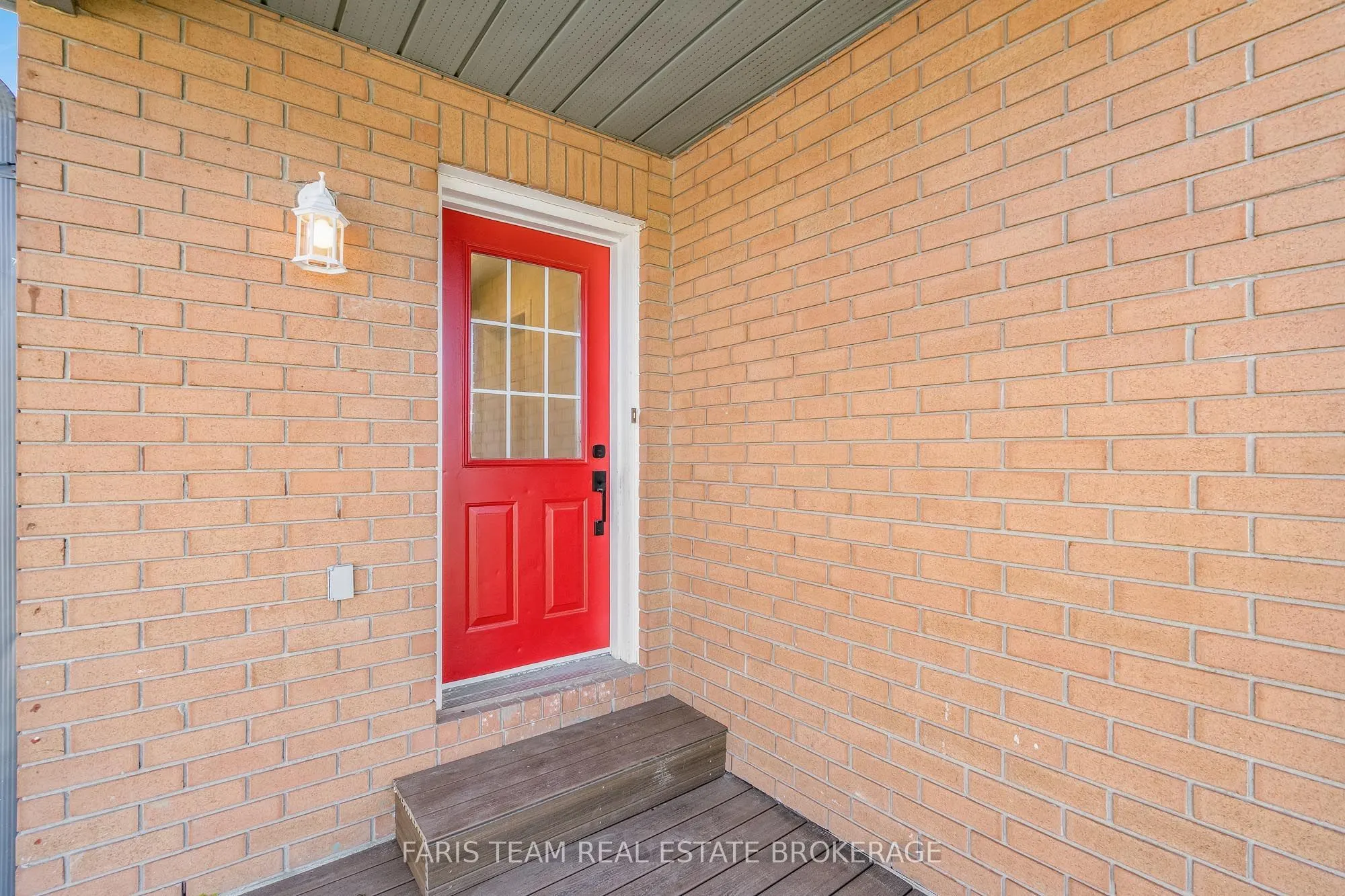 152 Ritchie Crescent