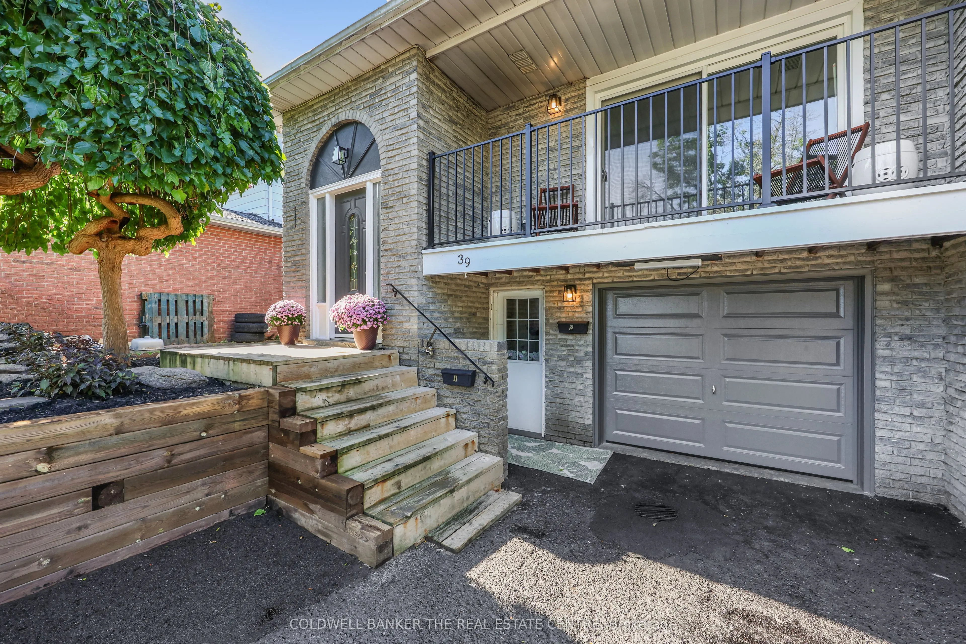 39 Highcroft Road