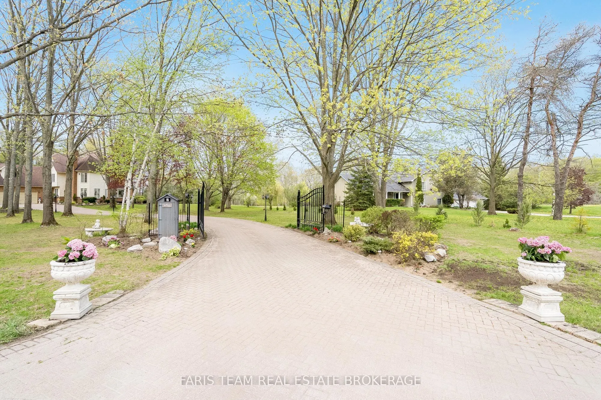 4 Mills Circle