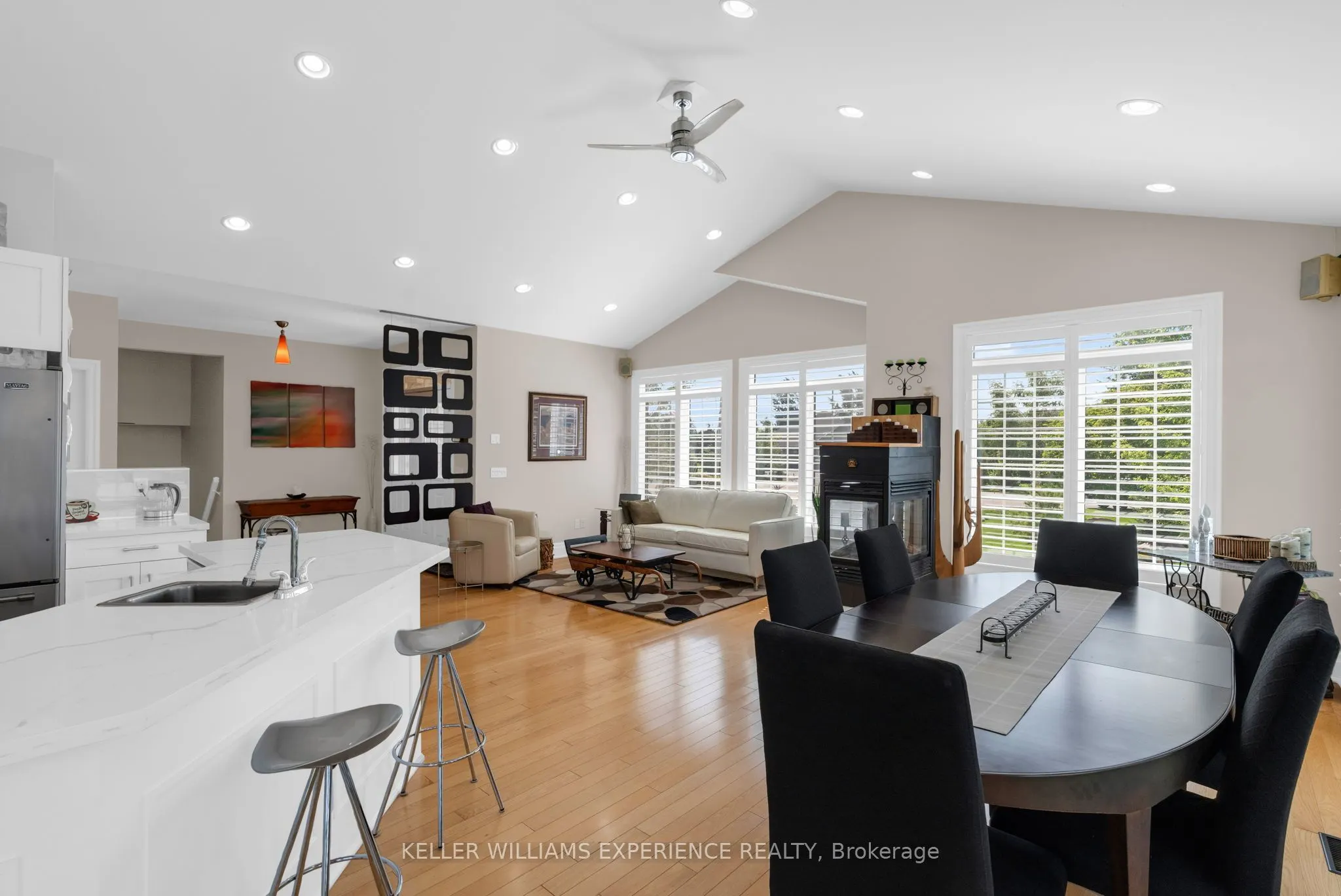 2884 Sunnydale Lane