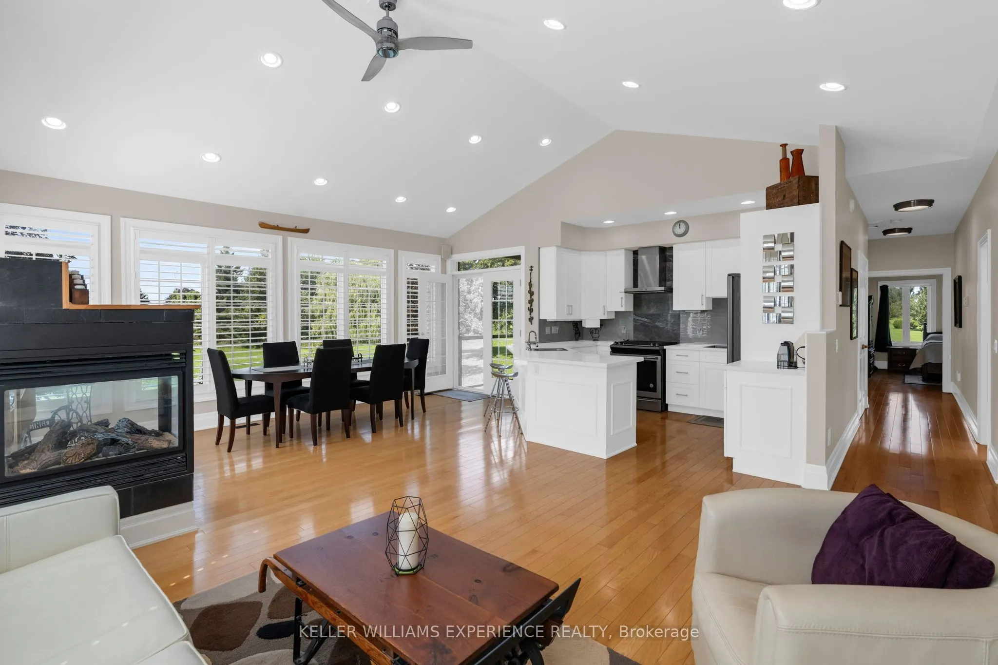 2884 Sunnydale Lane