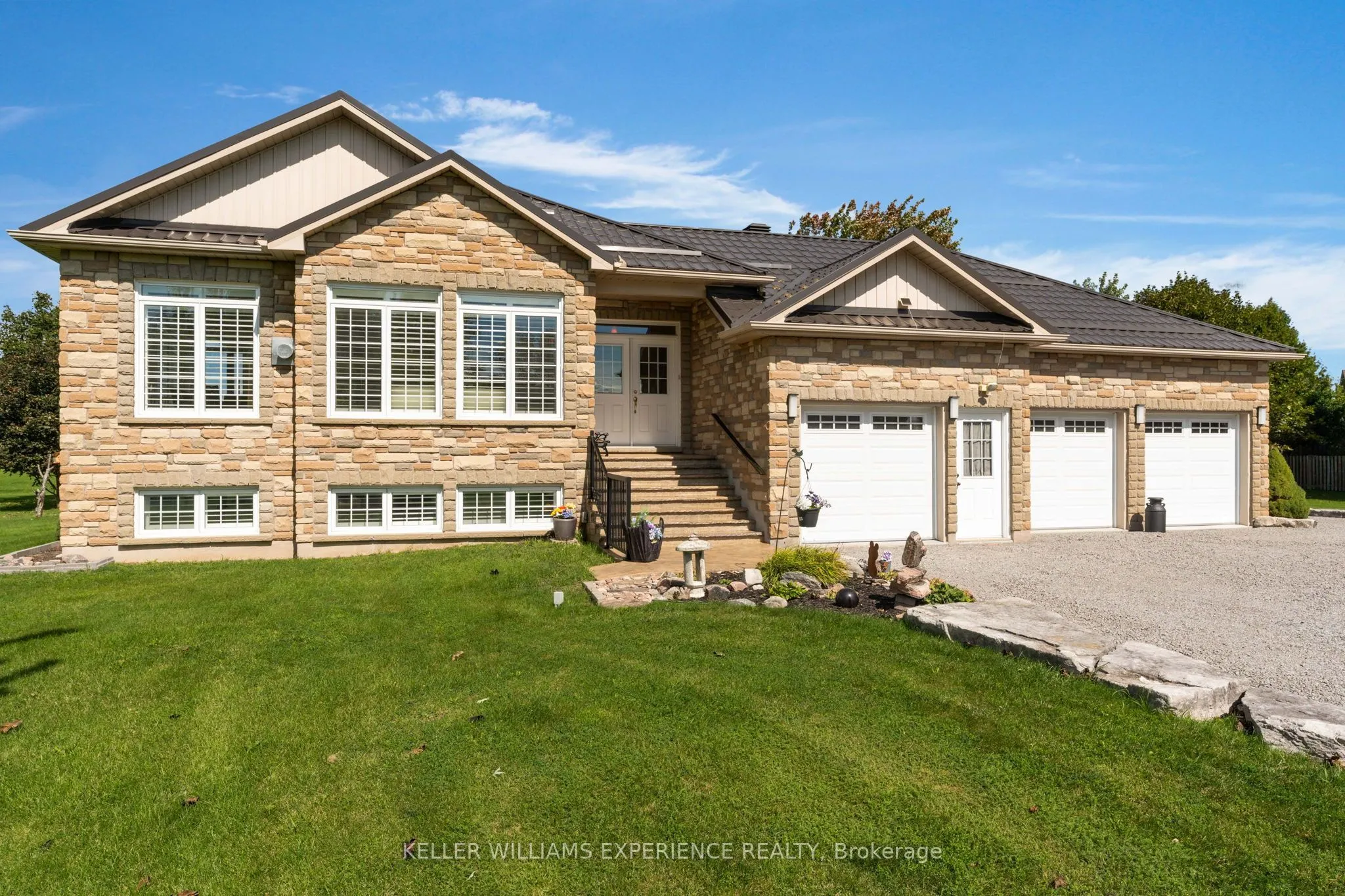 2884 Sunnydale Lane